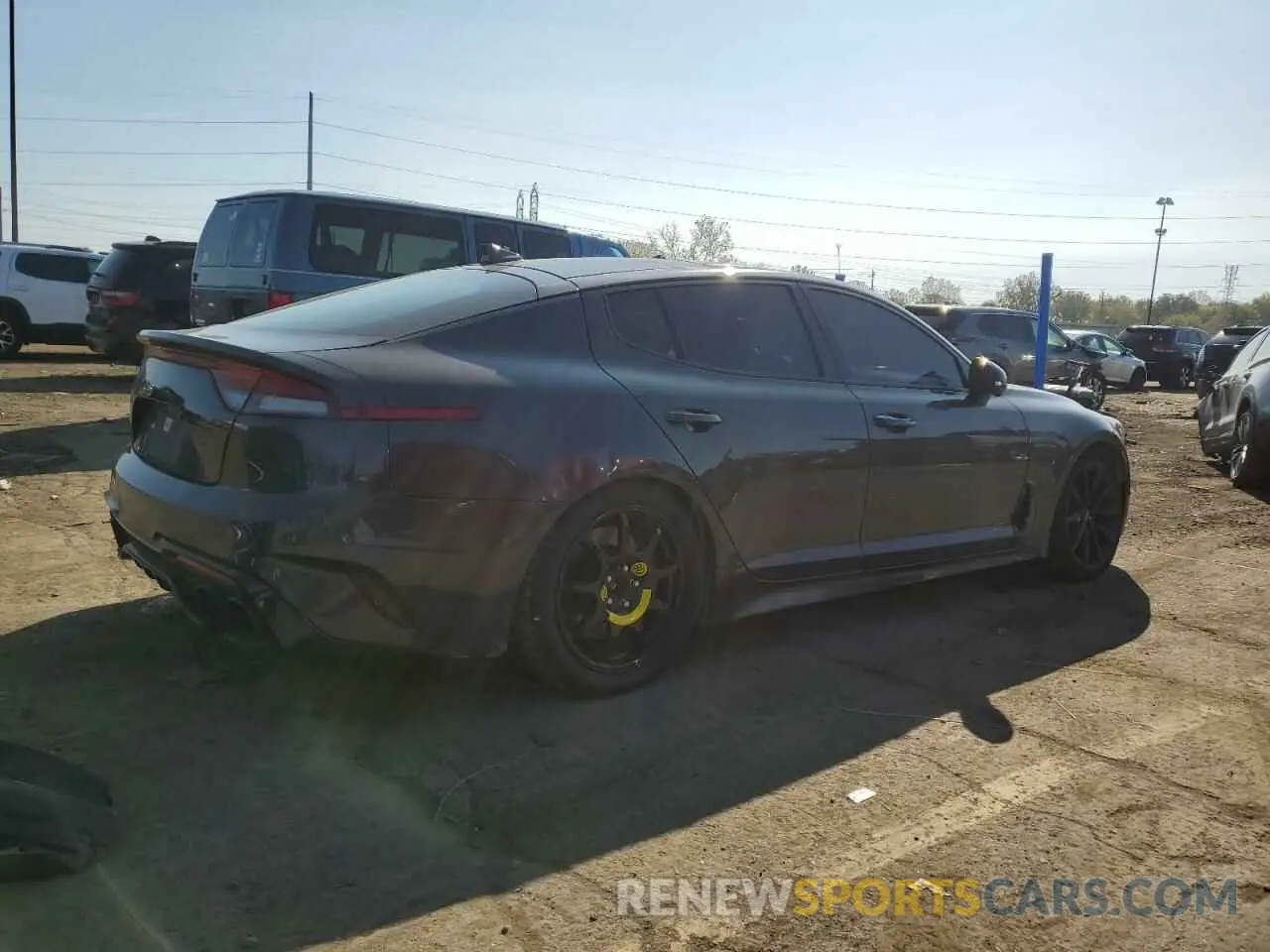 3 fotografías del automóvil dañado KNAE55LCXP6129720 KIA STINGER 2023