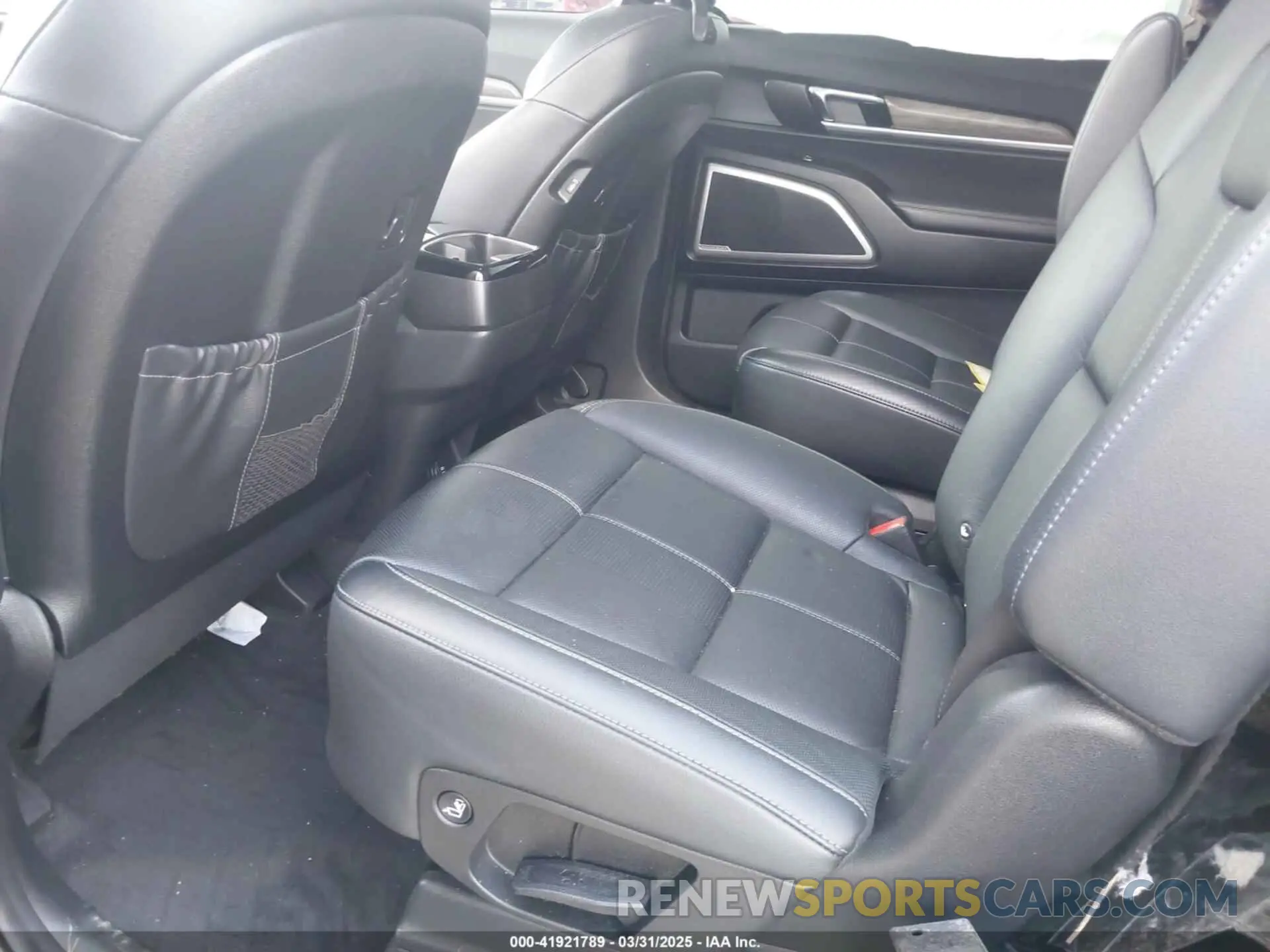 8 fotografías del automóvil dañado 5XYP3DHC3LG073759 KIA TELLURIDE 2020