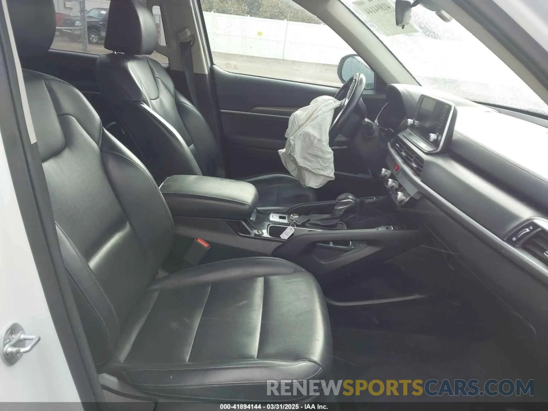 5 fotografías del automóvil dañado 5XYP64HC0LG022677 KIA TELLURIDE 2020