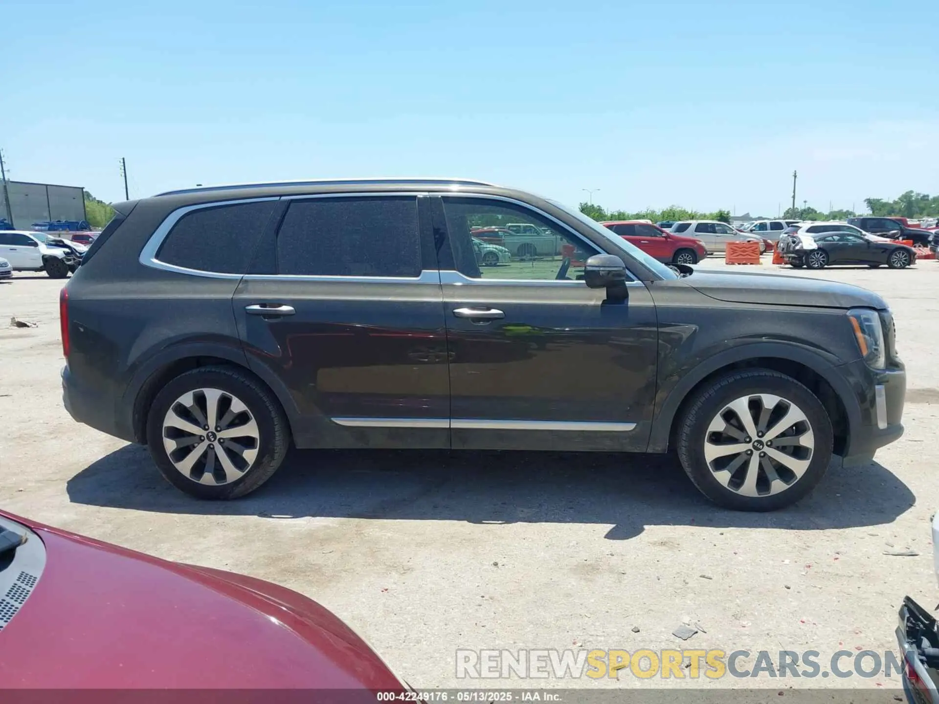 14 fotografías del automóvil dañado 5XYP64HC2LG054918 KIA TELLURIDE 2020