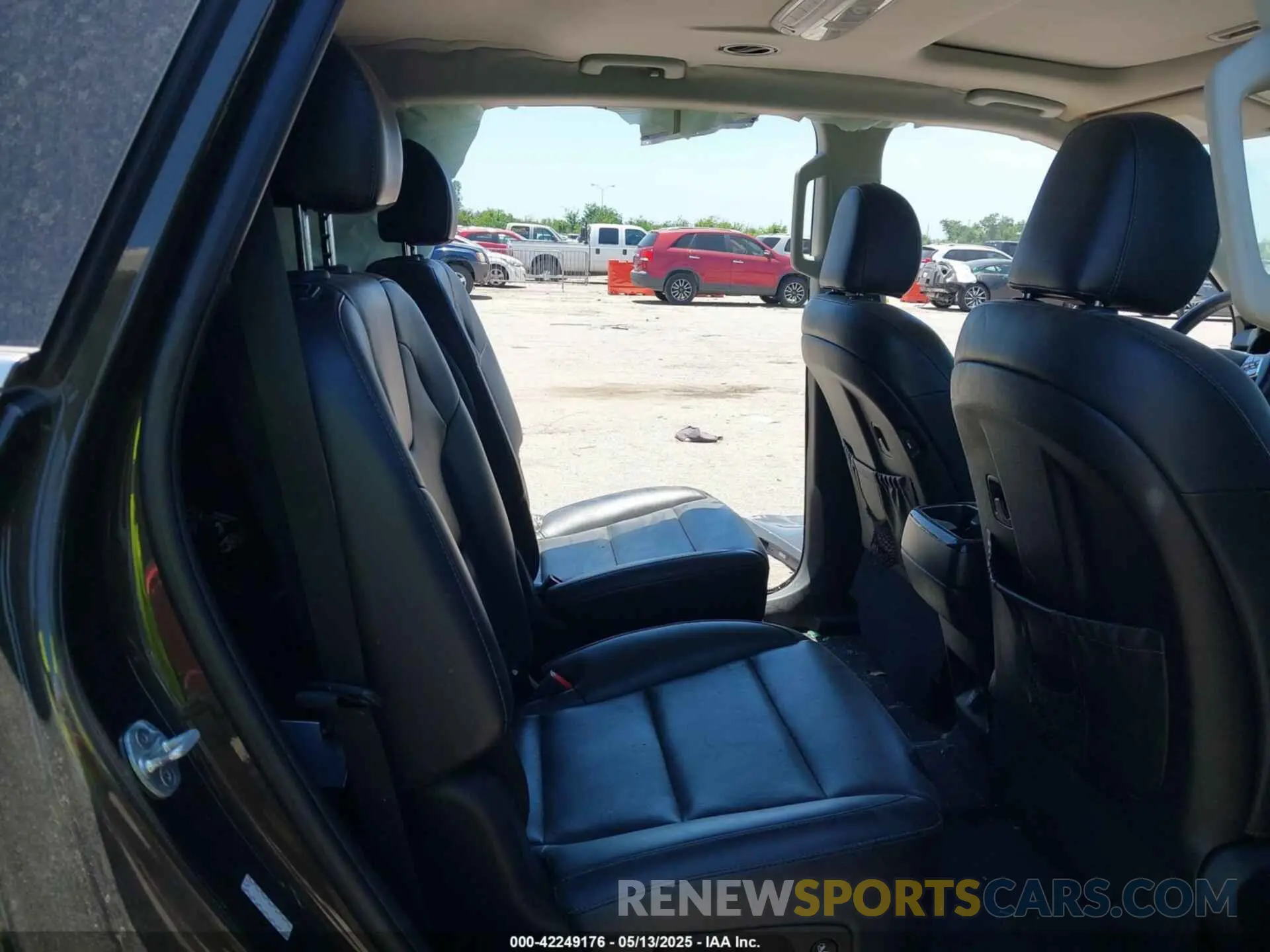 8 fotografías del automóvil dañado 5XYP64HC2LG054918 KIA TELLURIDE 2020