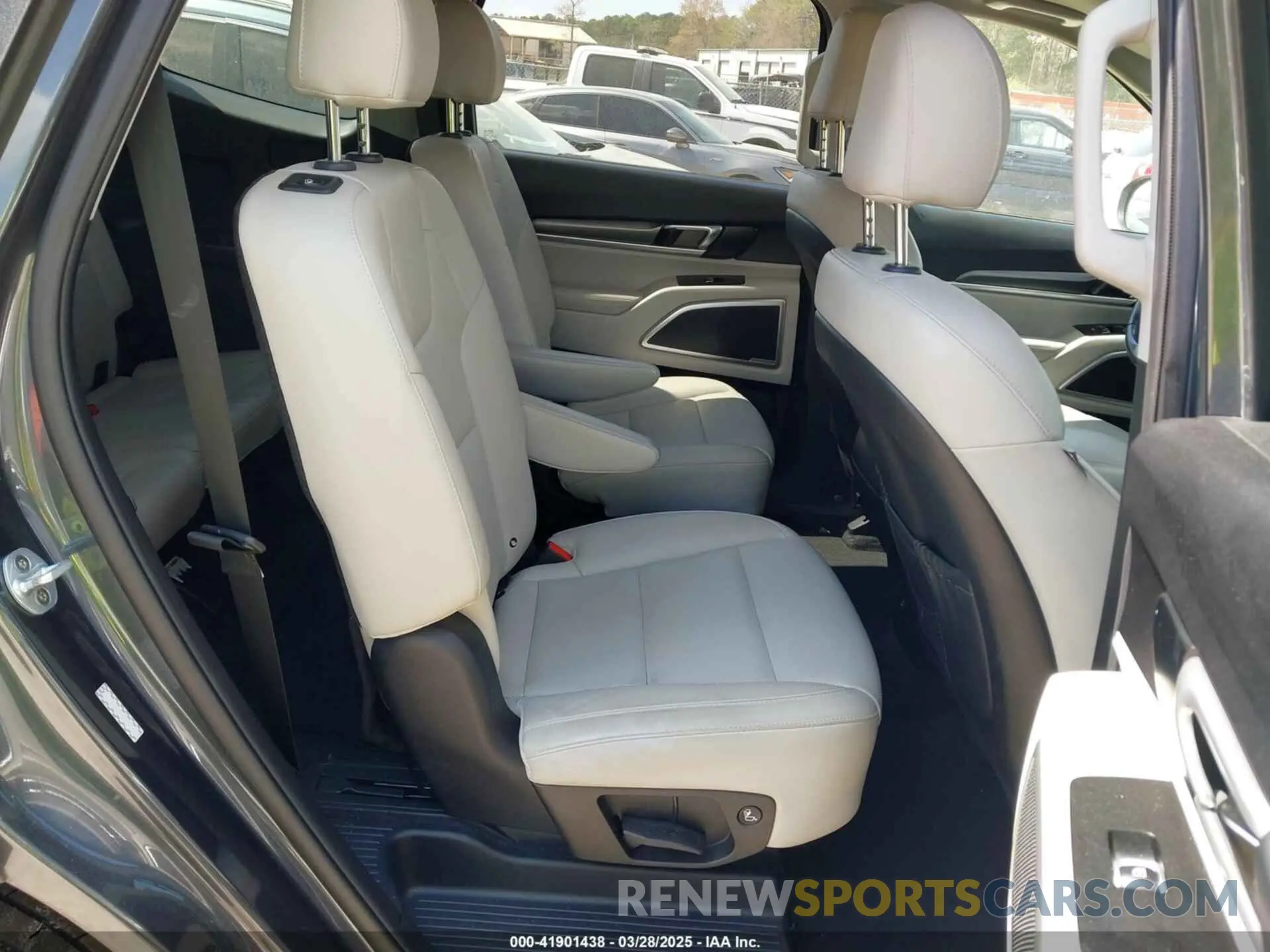 8 fotografías del automóvil dañado 5XYP64HC4LG048473 KIA TELLURIDE 2020