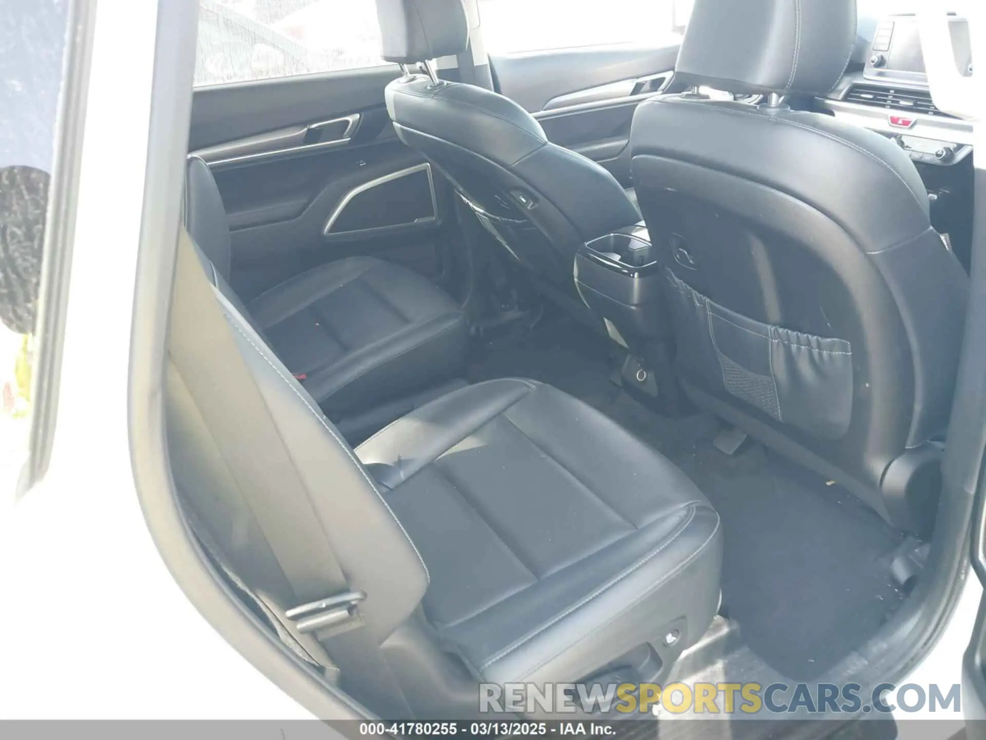 8 fotografías del automóvil dañado 5XYP64HC5LG021962 KIA TELLURIDE 2020