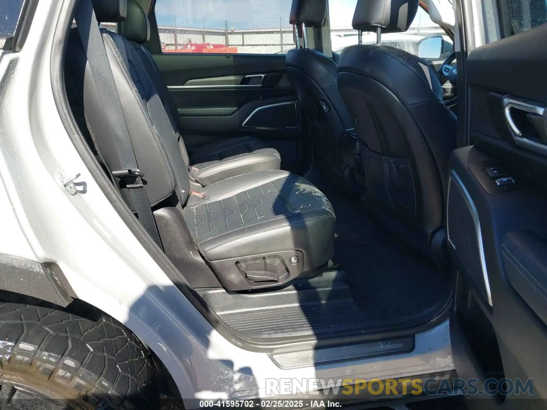 8 fotografías del automóvil dañado 5XYP5DHC6MG151155 KIA TELLURIDE 2021