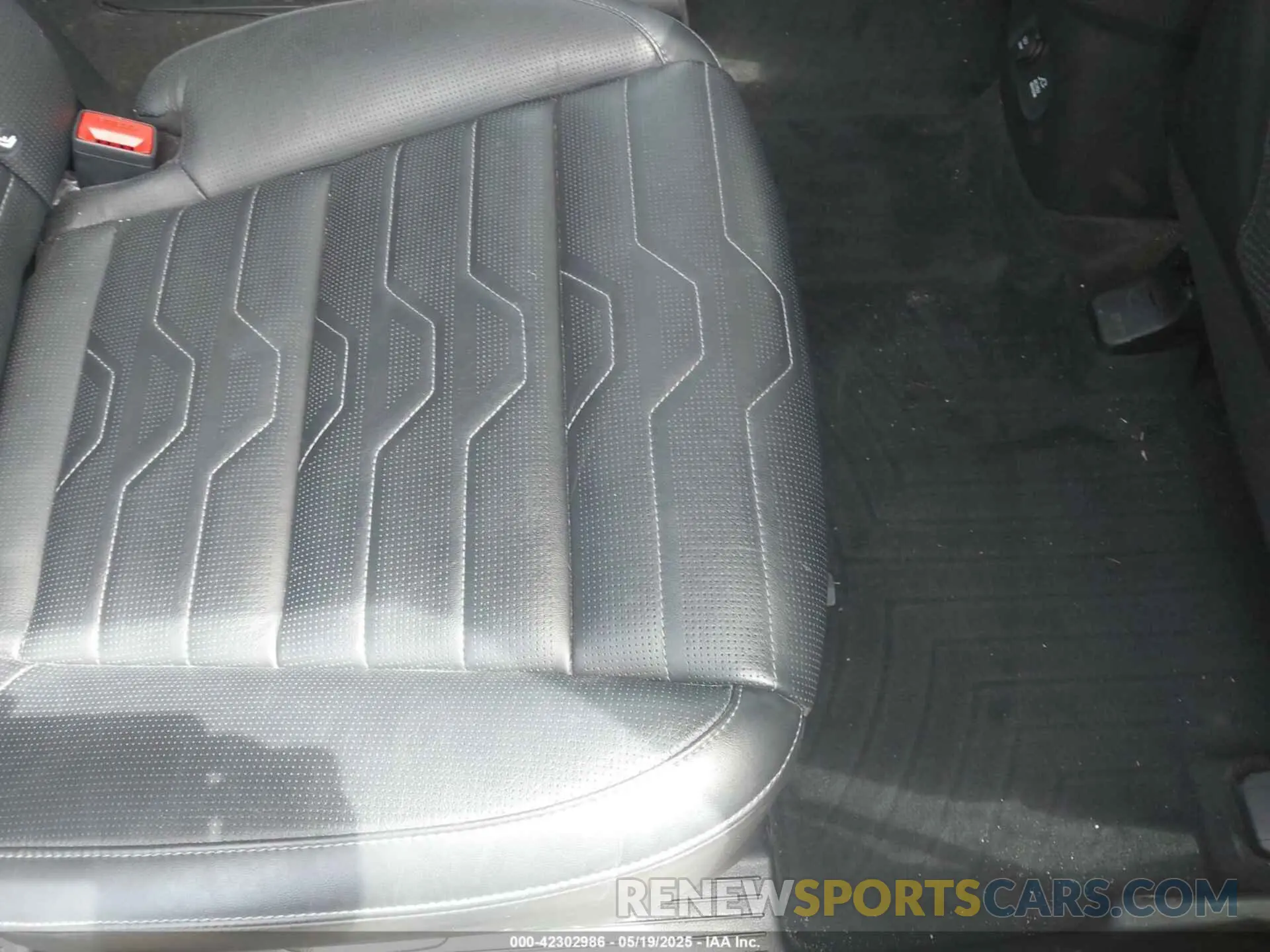 8 fotografías del automóvil dañado 5XYP5DHC8MG185663 KIA TELLURIDE 2021