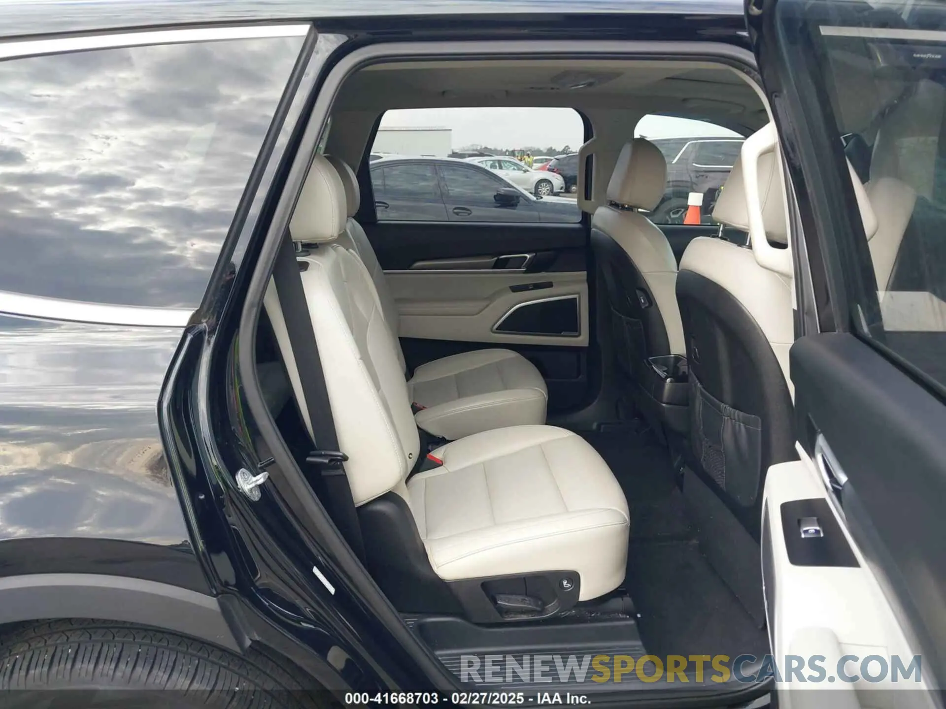 8 fotografías del automóvil dañado 5XYP64HCXMG144206 KIA TELLURIDE 2021