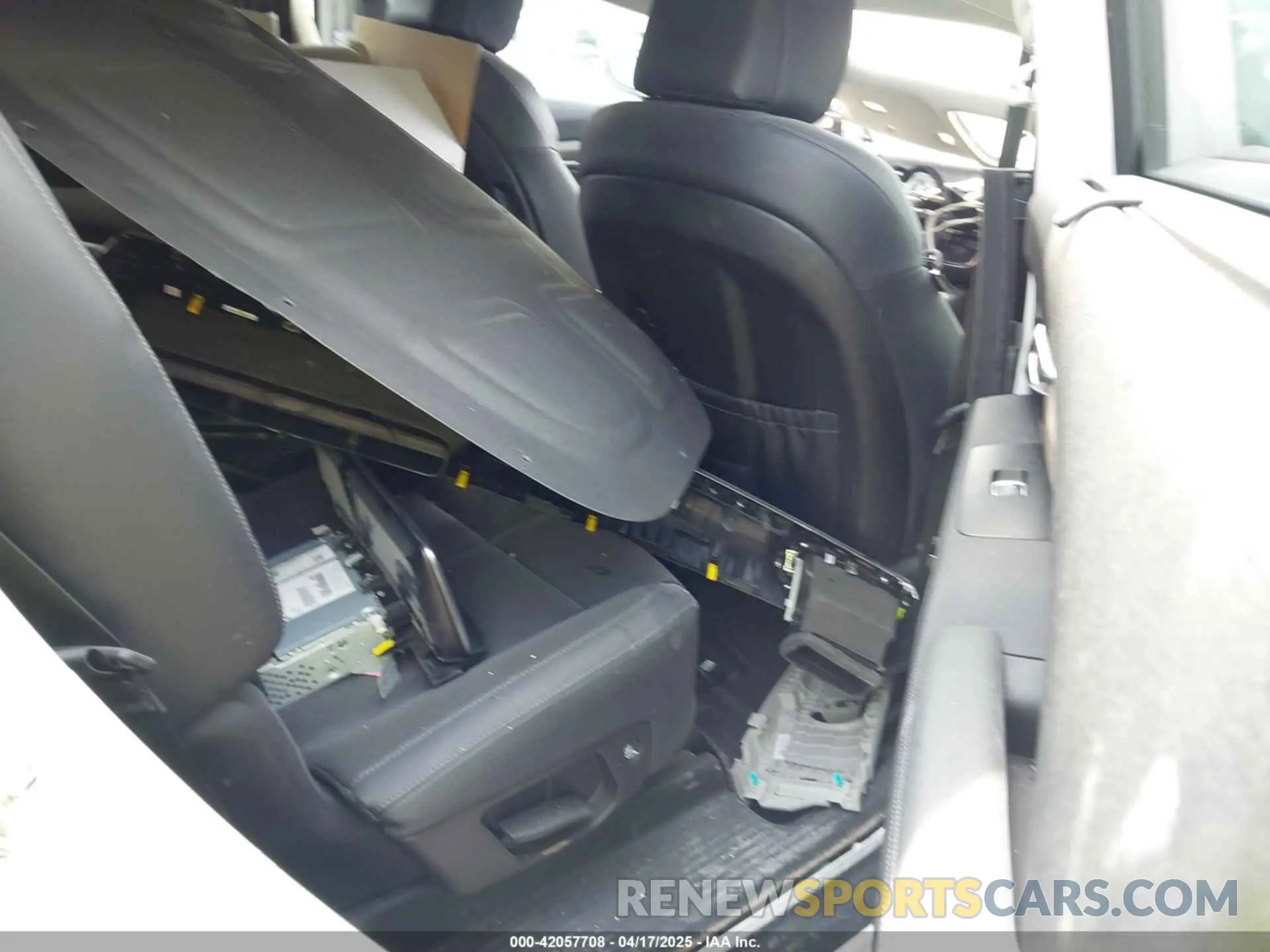 8 fotografías del automóvil dañado 5XYP3DHC8NG225473 KIA TELLURIDE 2022
