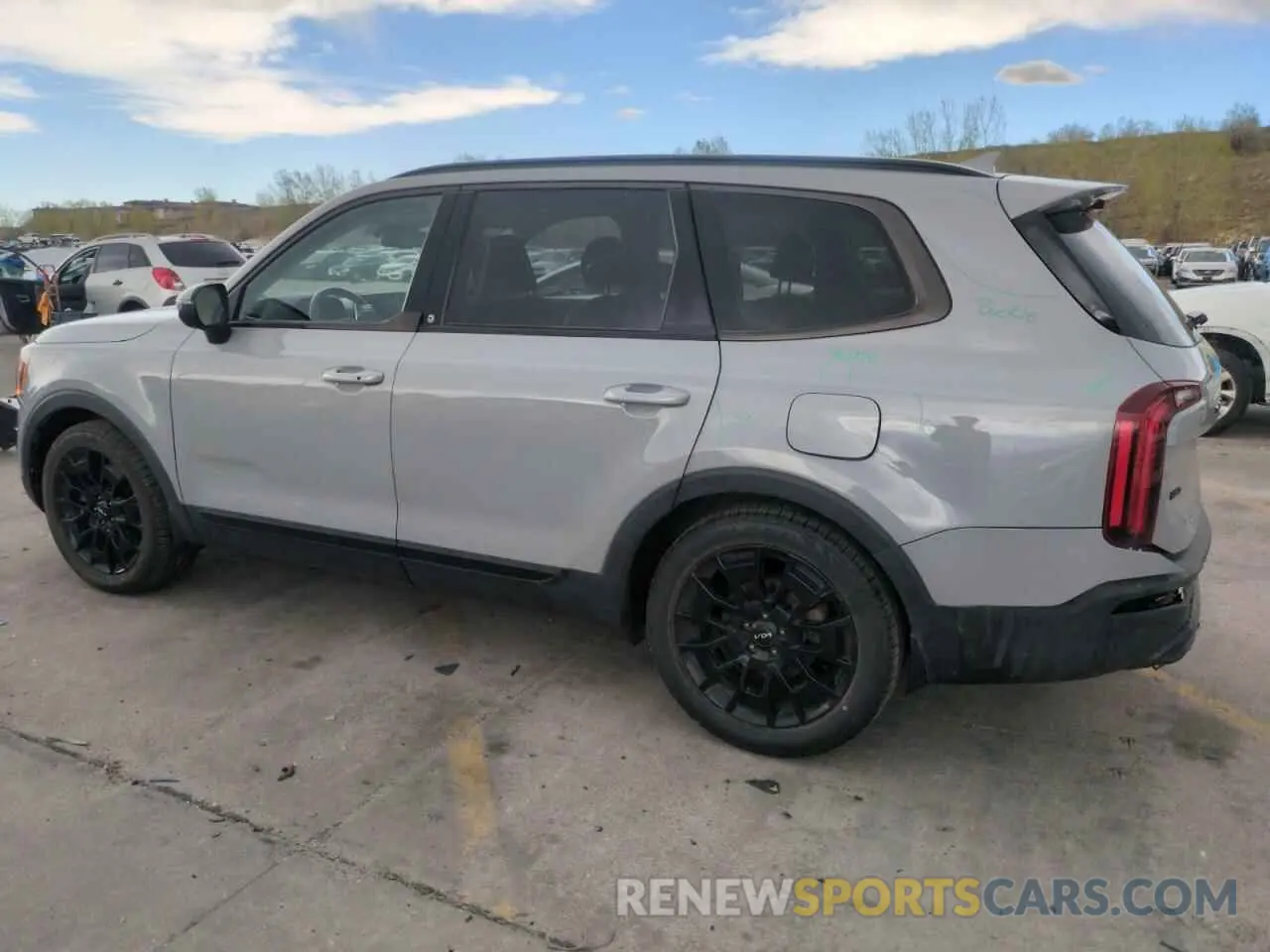 2 fotografías del automóvil dañado 5XYP3DHC9NG313528 KIA TELLURIDE 2022