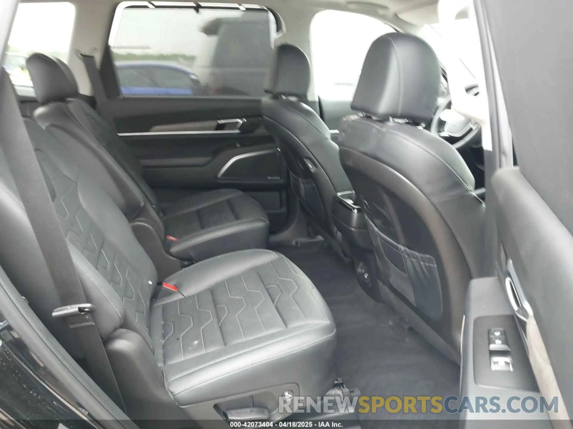 8 fotografías del automóvil dañado 5XYP5DHC4NG249036 KIA TELLURIDE 2022
