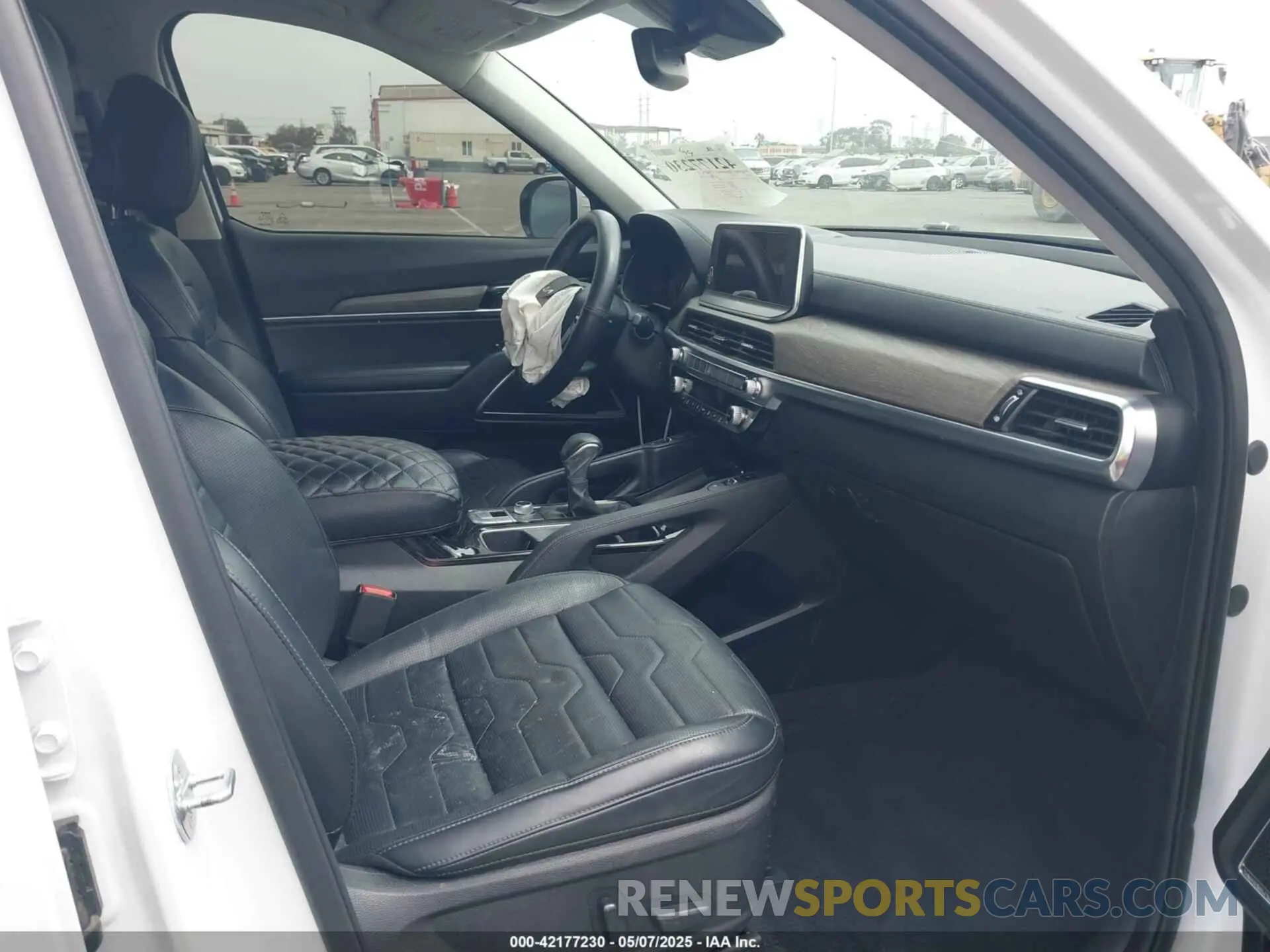 5 fotografías del automóvil dañado 5XYP5DHC9NG247668 KIA TELLURIDE 2022