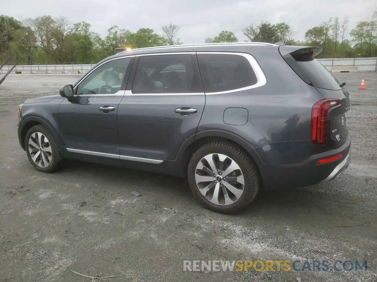 2 fotografías del automóvil dañado 5XYP6DHC6NG240156 KIA TELLURIDE 2022