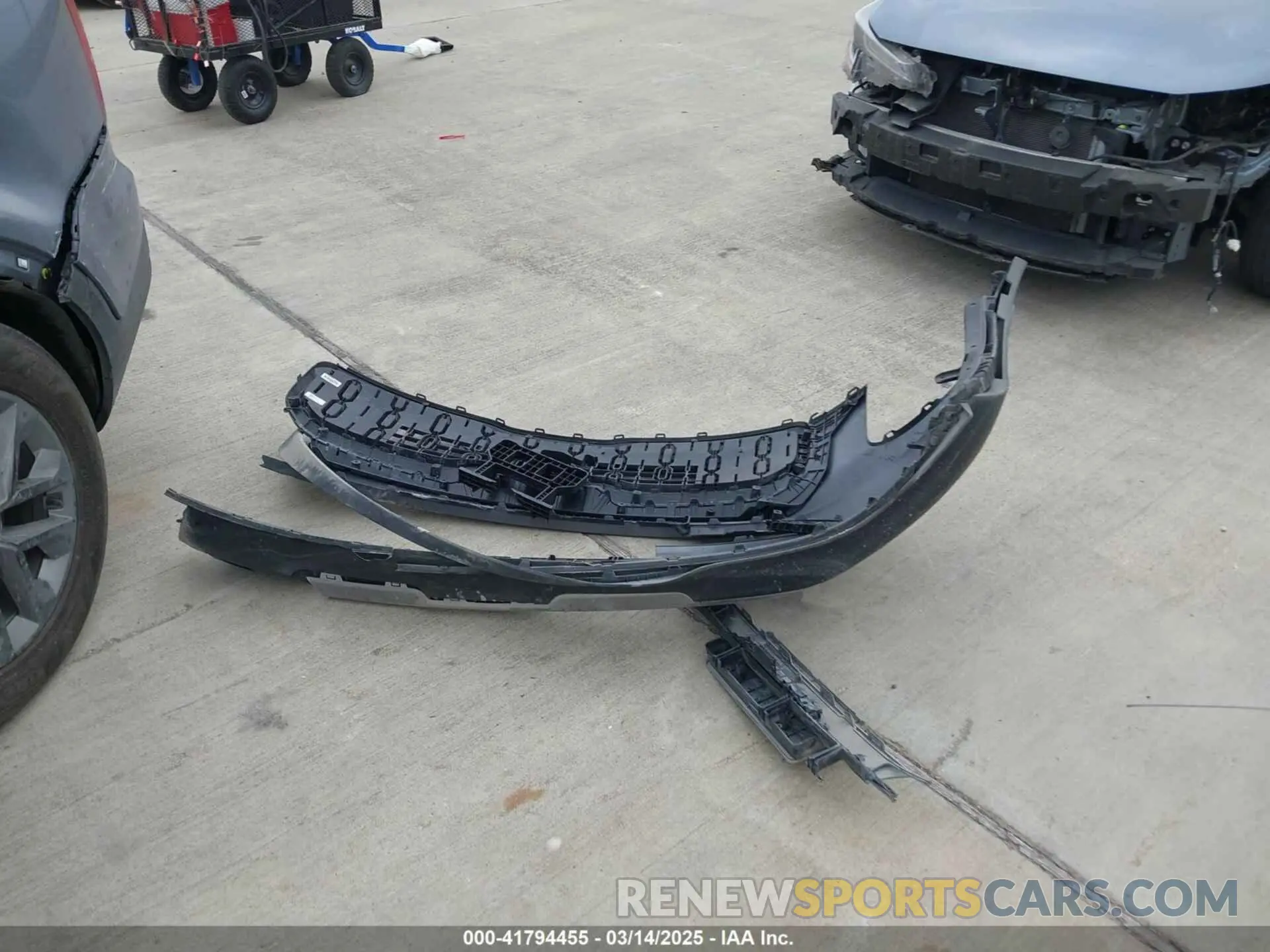 11 fotografías del automóvil dañado 5XYP24GC7PG331419 KIA TELLURIDE 2023