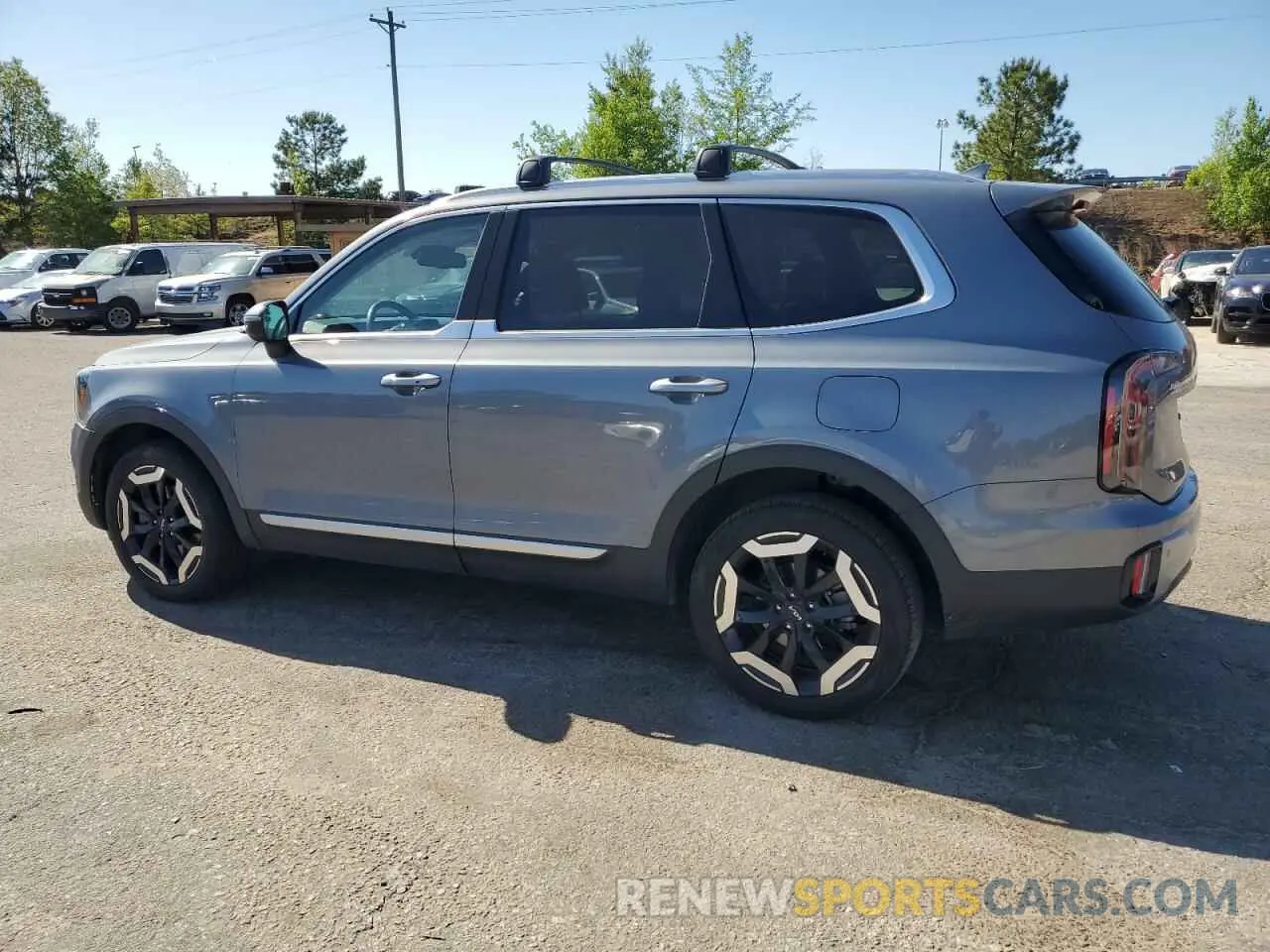 2 fotografías del automóvil dañado 5XYP34GC1PG381875 KIA TELLURIDE 2023
