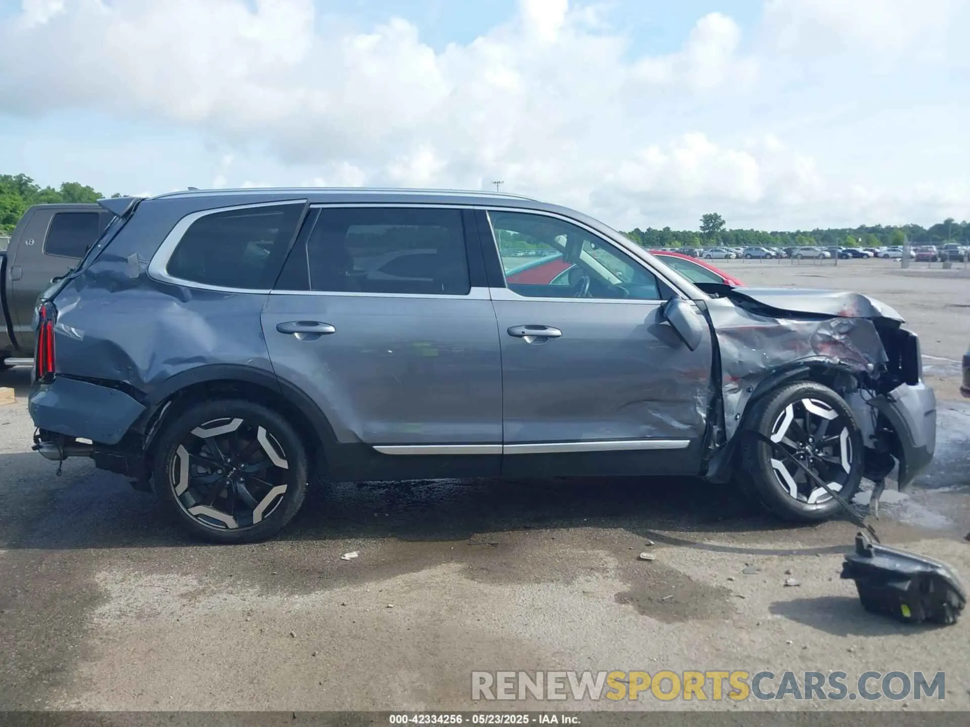 14 fotografías del automóvil dañado 5XYP34GC6PG382858 KIA TELLURIDE 2023