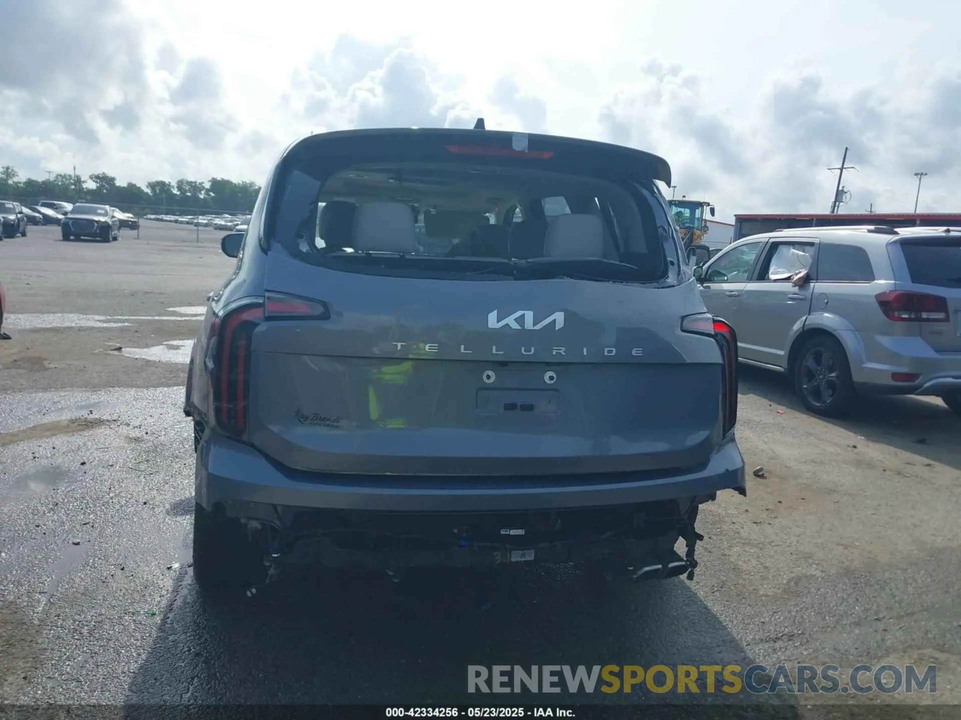 17 fotografías del automóvil dañado 5XYP34GC6PG382858 KIA TELLURIDE 2023