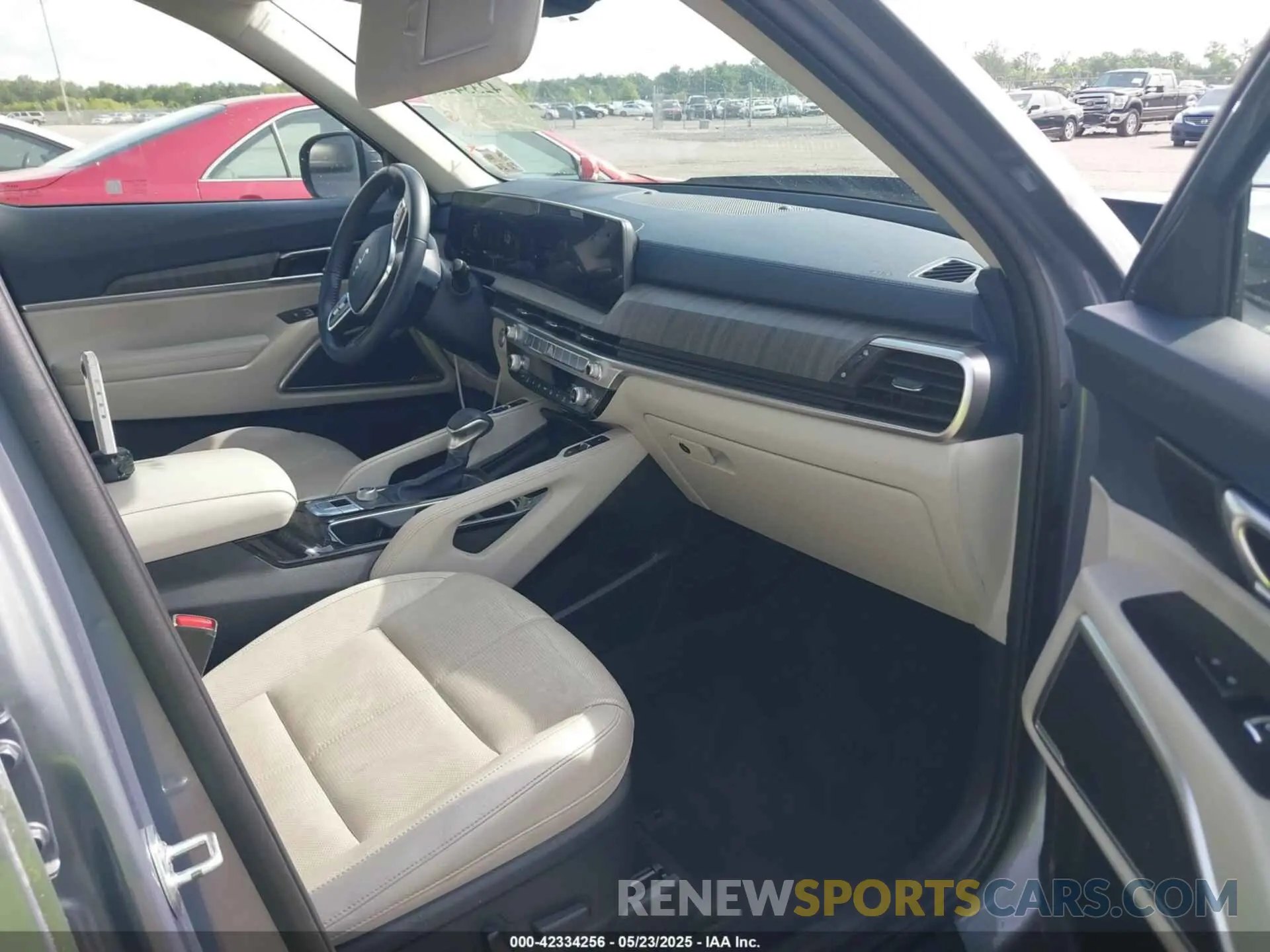 5 fotografías del automóvil dañado 5XYP34GC6PG382858 KIA TELLURIDE 2023