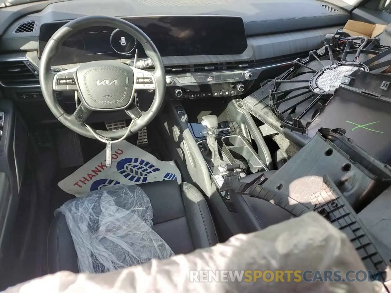 8 fotografías del automóvil dañado 5XYP54GC1PG396371 KIA TELLURIDE 2023