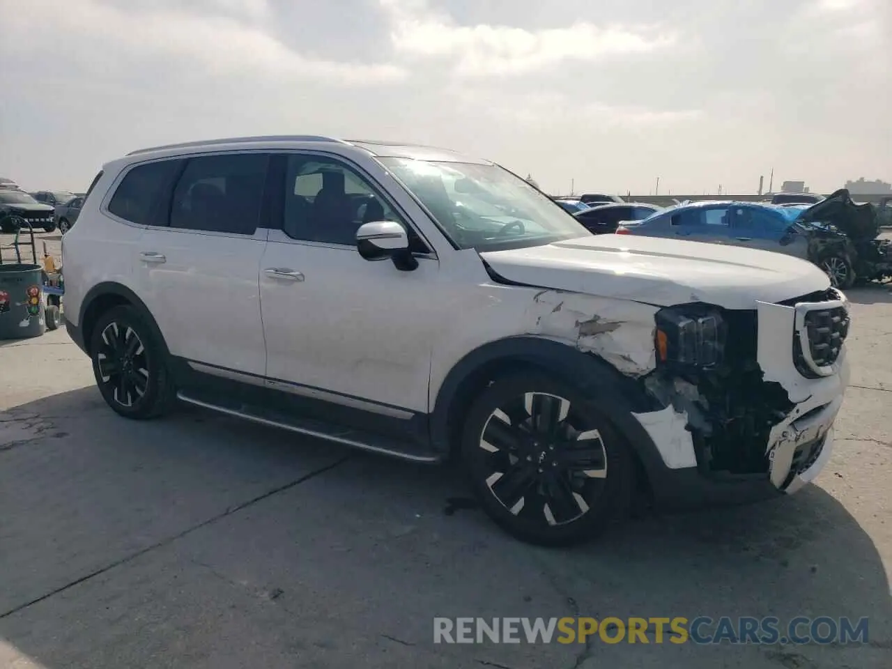 4 fotografías del automóvil dañado 5XYP54GC5PG364944 KIA TELLURIDE 2023