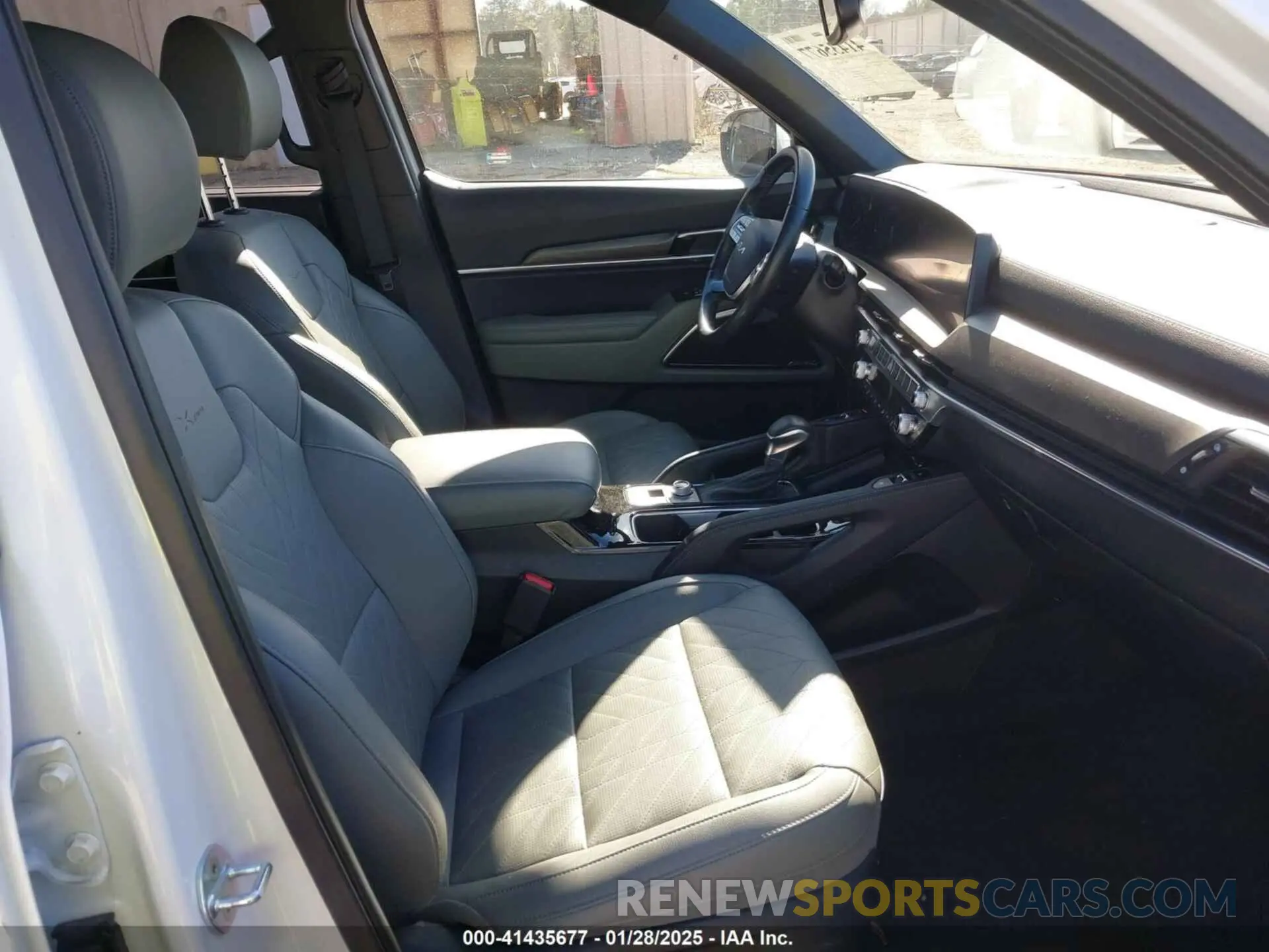5 fotografías del automóvil dañado 5XYP5DGC2PG341623 KIA TELLURIDE 2023