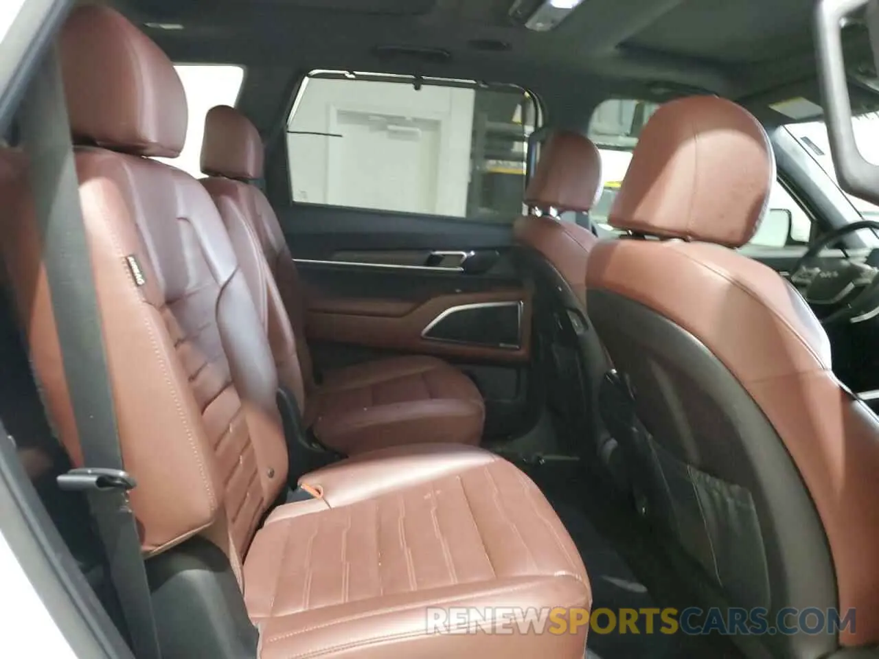 11 fotografías del automóvil dañado 5XYP5DGC8PG386128 KIA TELLURIDE 2023