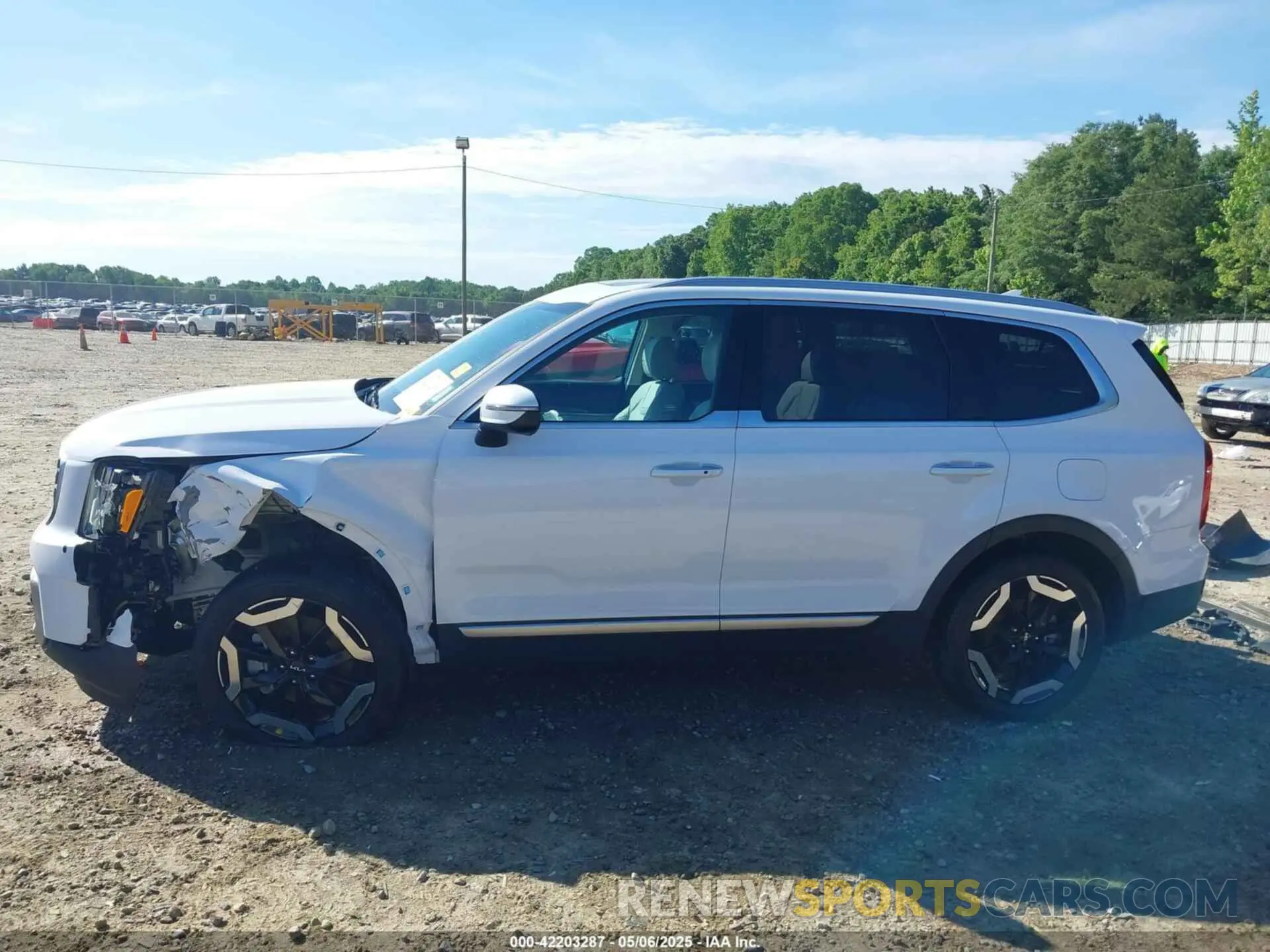 15 fotografías del automóvil dañado 5XYP64GC0PG365299 KIA TELLURIDE 2023