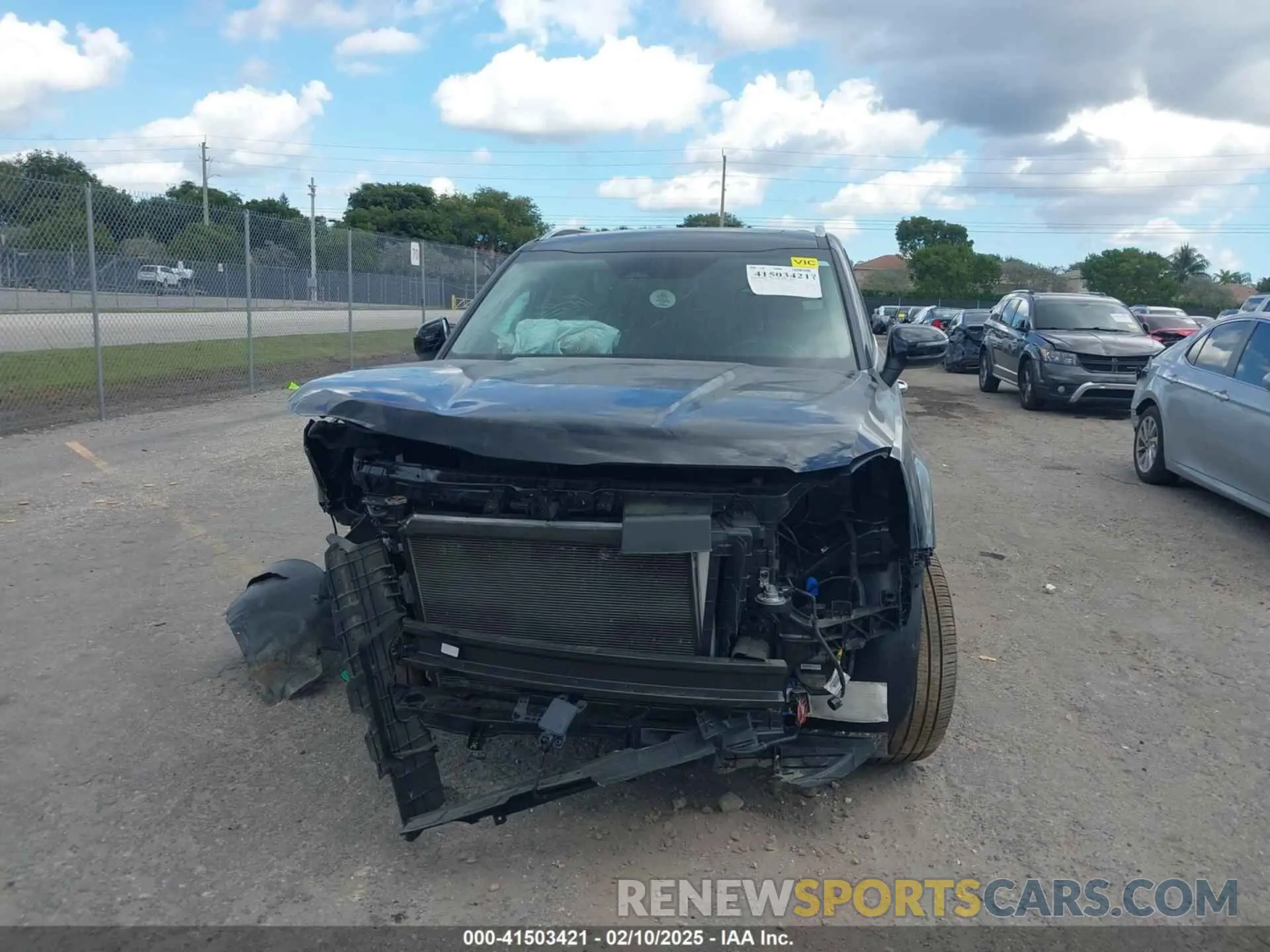 13 fotografías del automóvil dañado 5XYP6DGC2PG356572 KIA TELLURIDE 2023