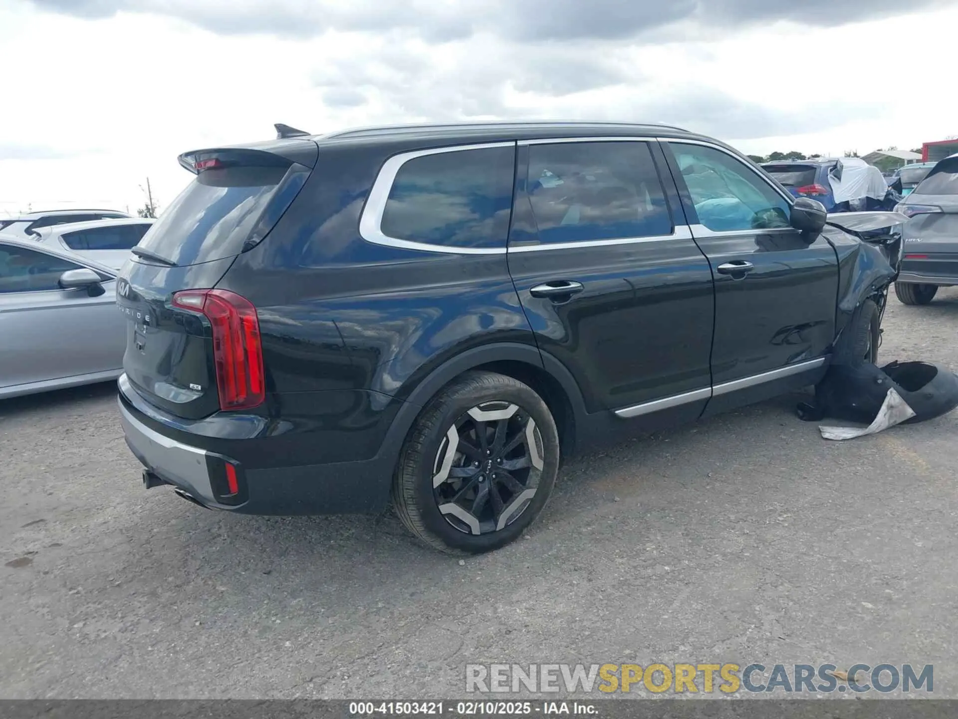 4 fotografías del automóvil dañado 5XYP6DGC2PG356572 KIA TELLURIDE 2023