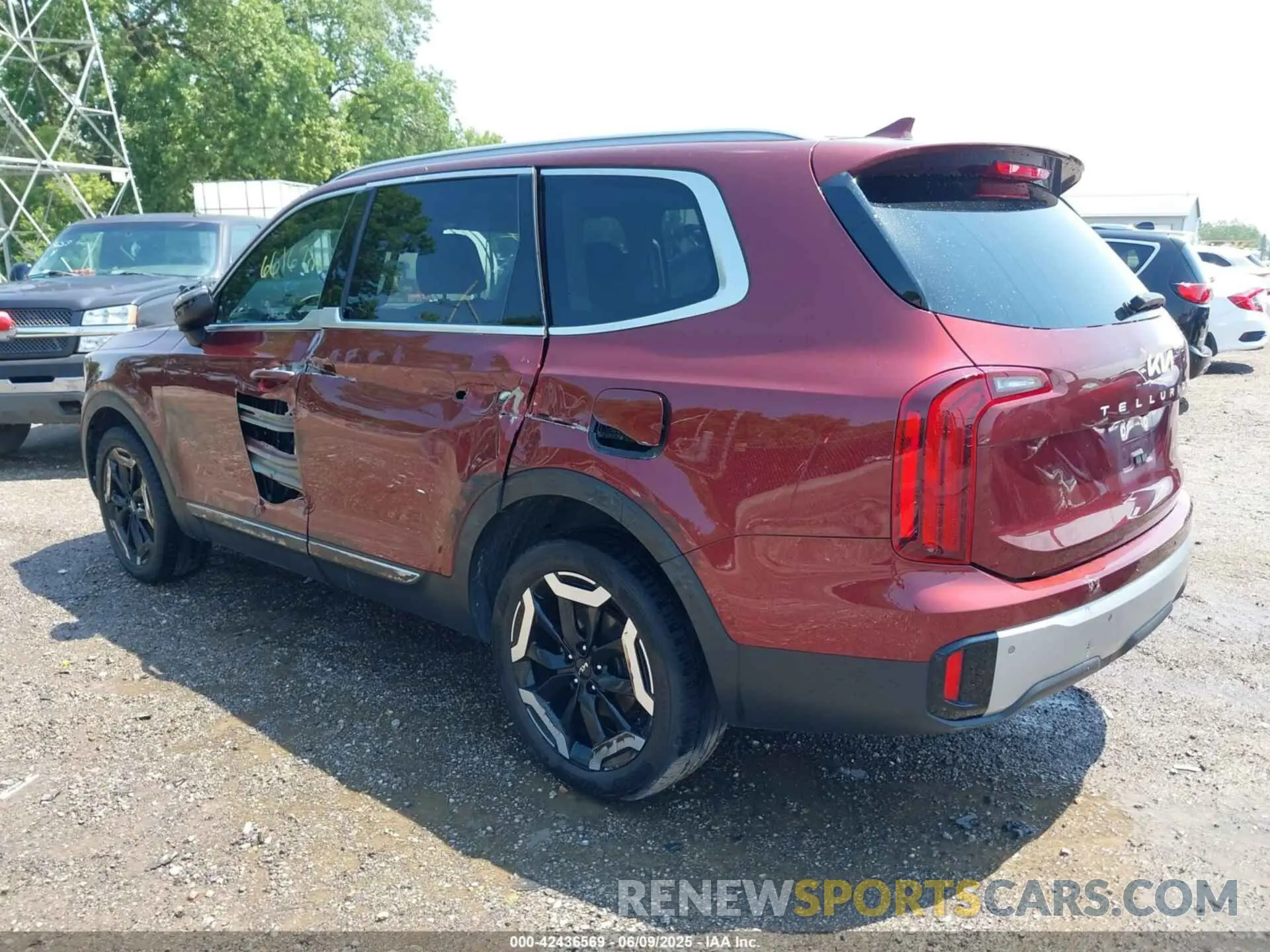 3 fotografías del automóvil dañado 5XYP6DGC6PG338527 KIA TELLURIDE 2023