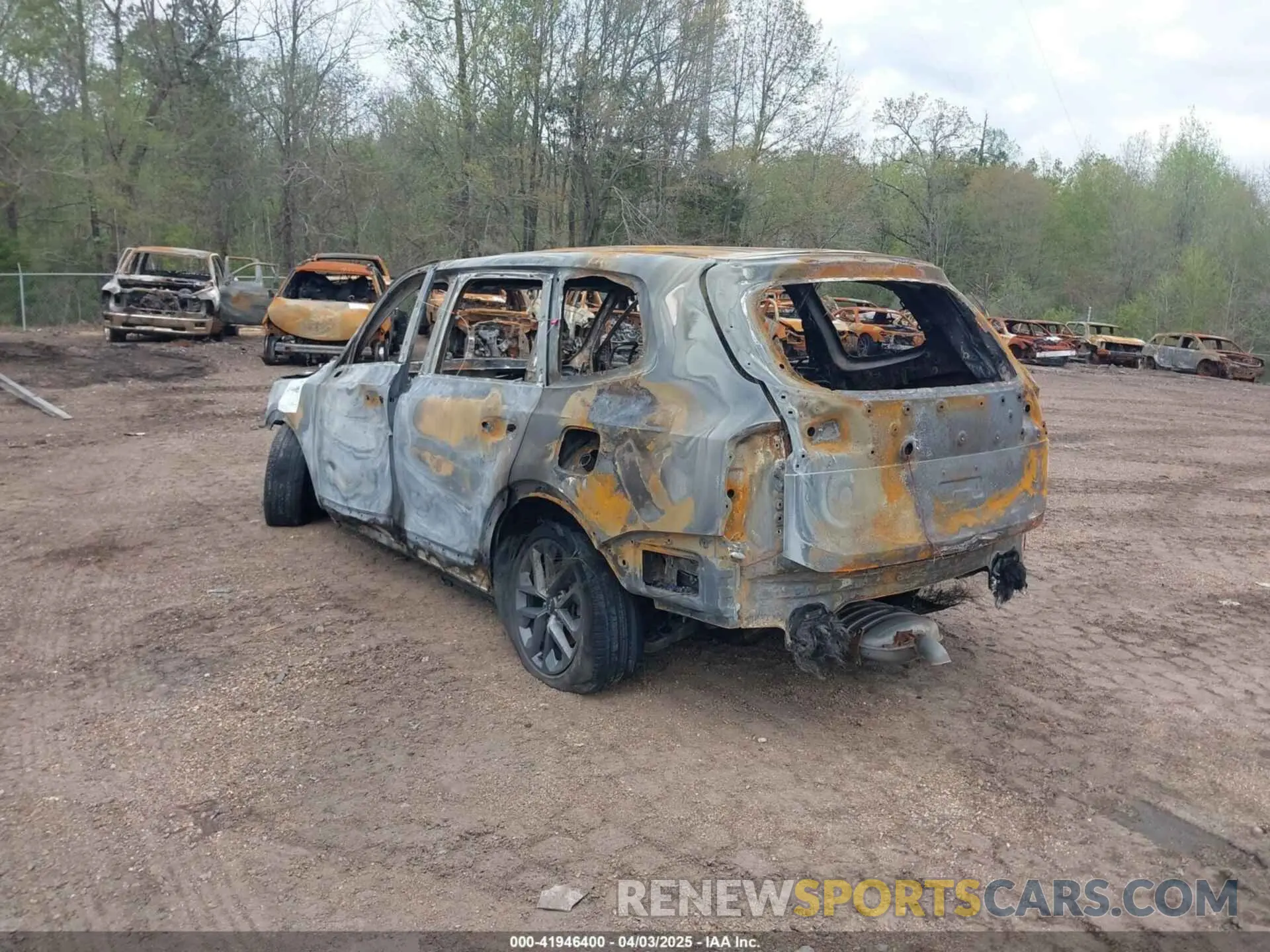 3 fotografías del automóvil dañado 5XYP24GC9RG459292 KIA TELLURIDE 2024