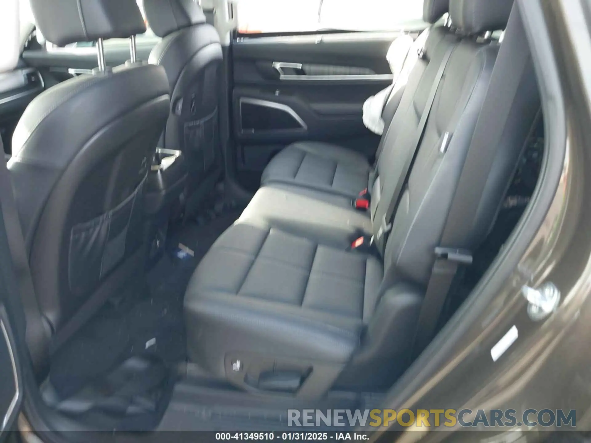 8 fotografías del automóvil dañado 5XYP34GC3RG521217 KIA TELLURIDE 2024