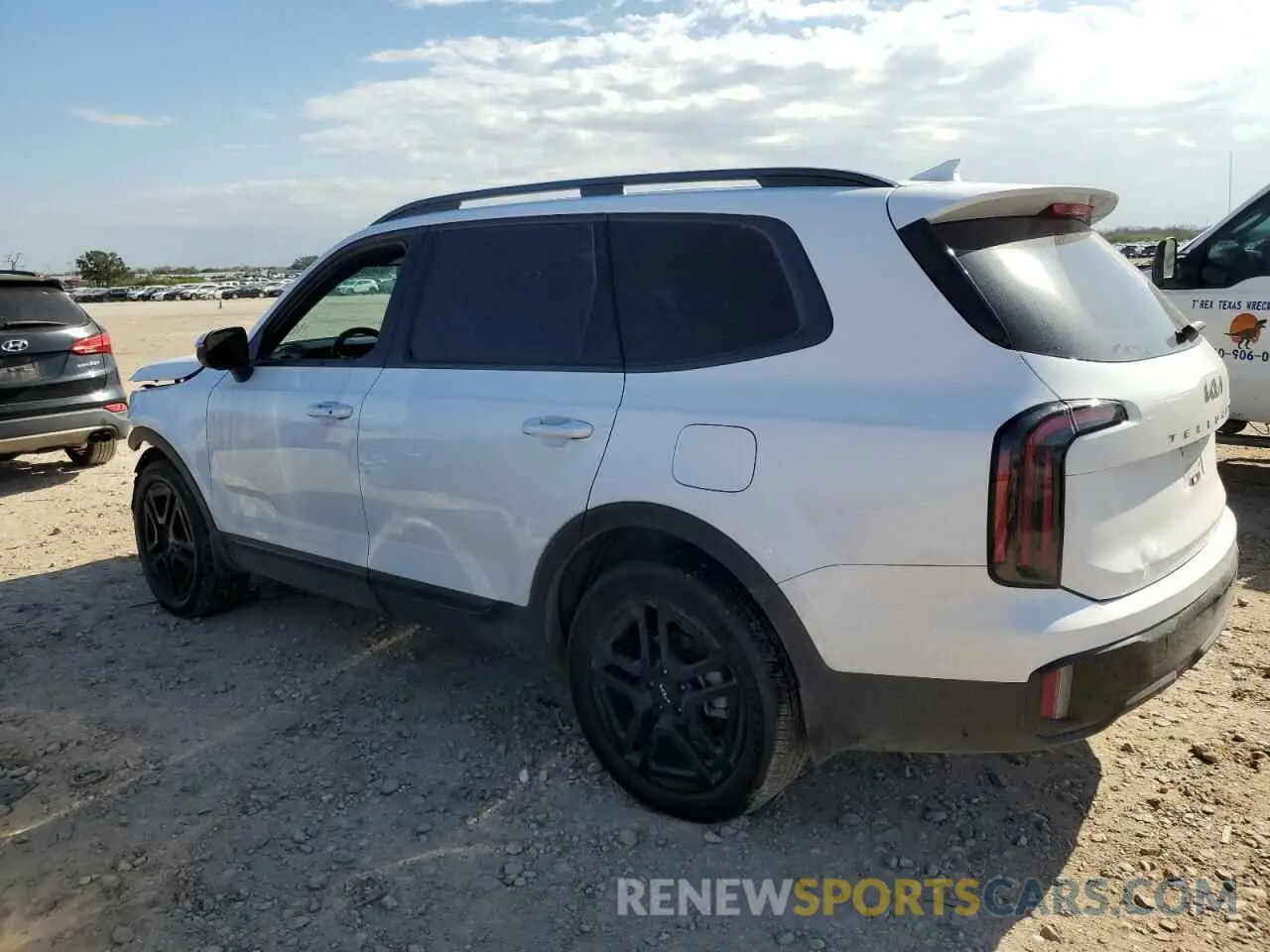2 fotografías del automóvil dañado 5XYP3DGC2RG437566 KIA TELLURIDE 2024