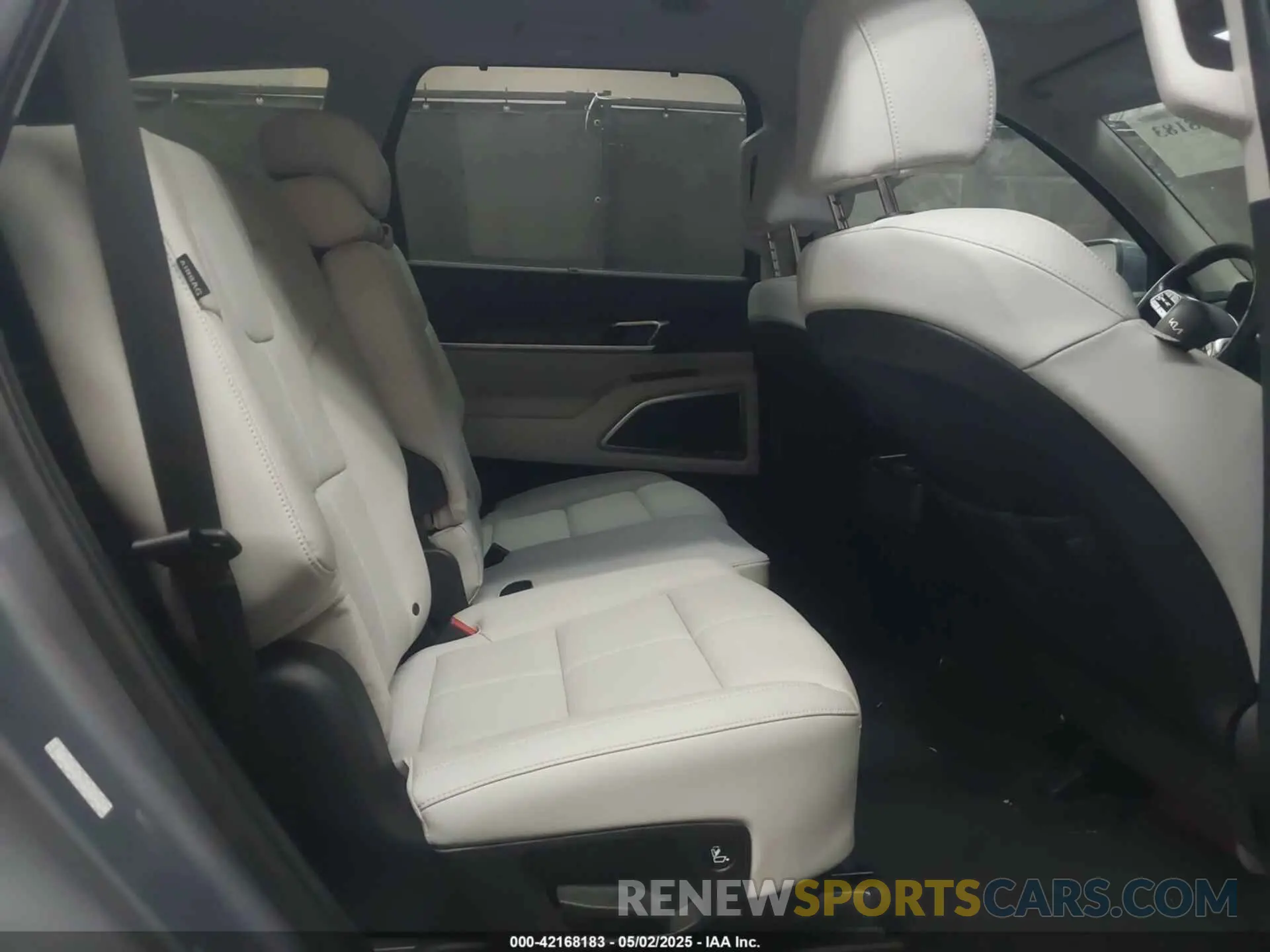 8 fotografías del automóvil dañado 5XYP3DGC3RG437947 KIA TELLURIDE 2024