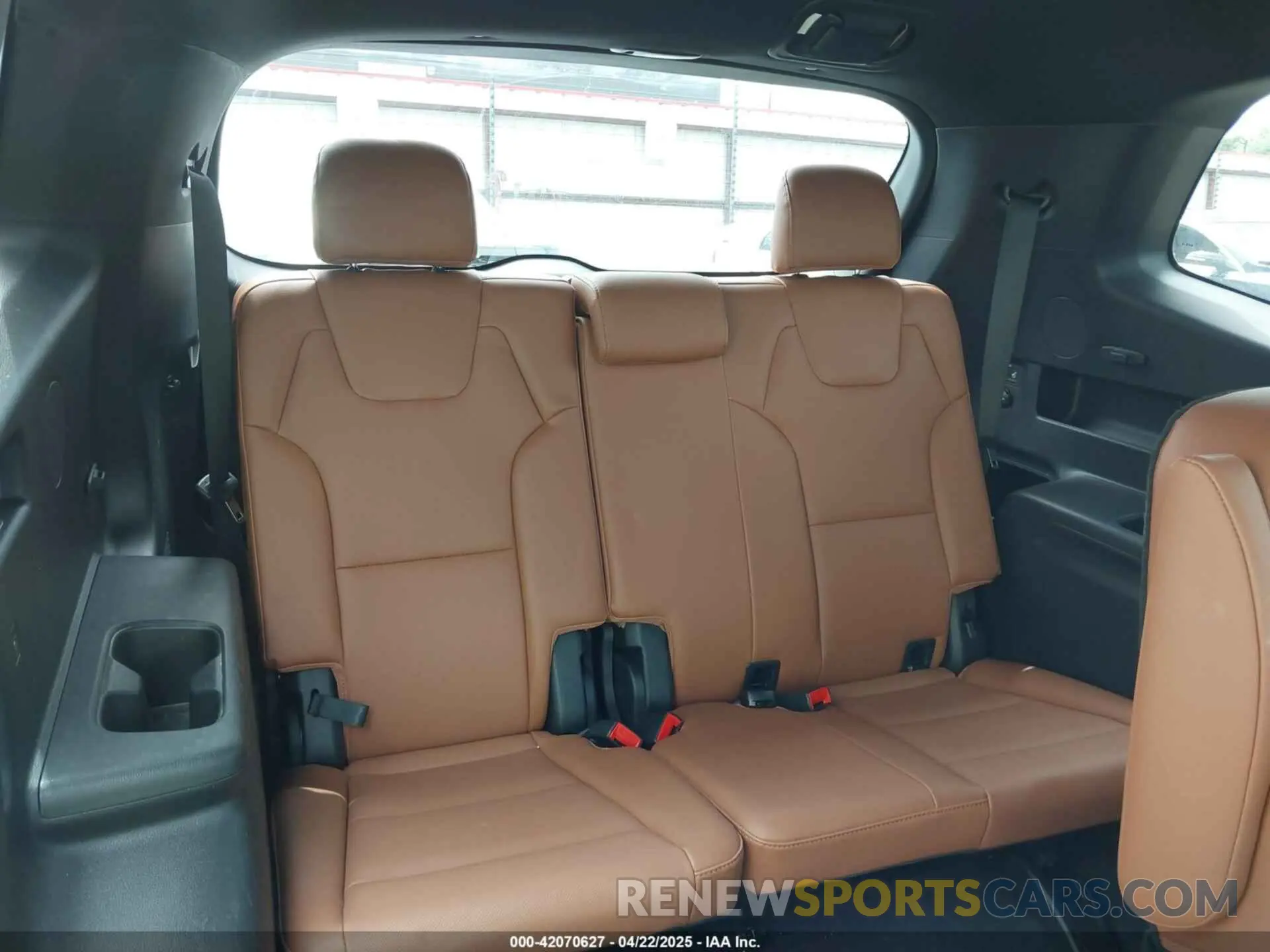 18 fotografías del automóvil dañado 5XYP3DGC4RG483058 KIA TELLURIDE 2024