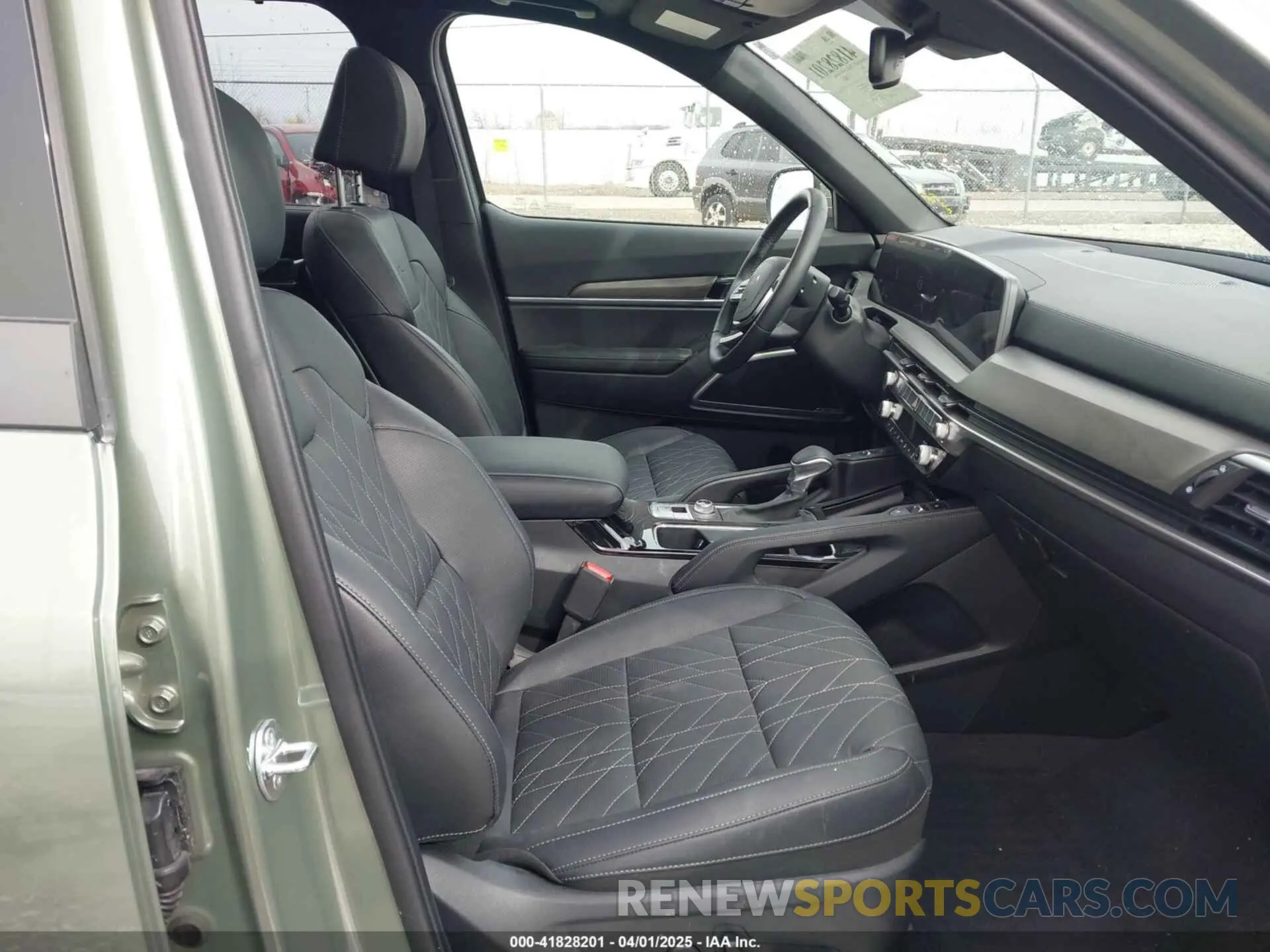 5 fotografías del automóvil dañado 5XYP3DGC5RG559709 KIA TELLURIDE 2024