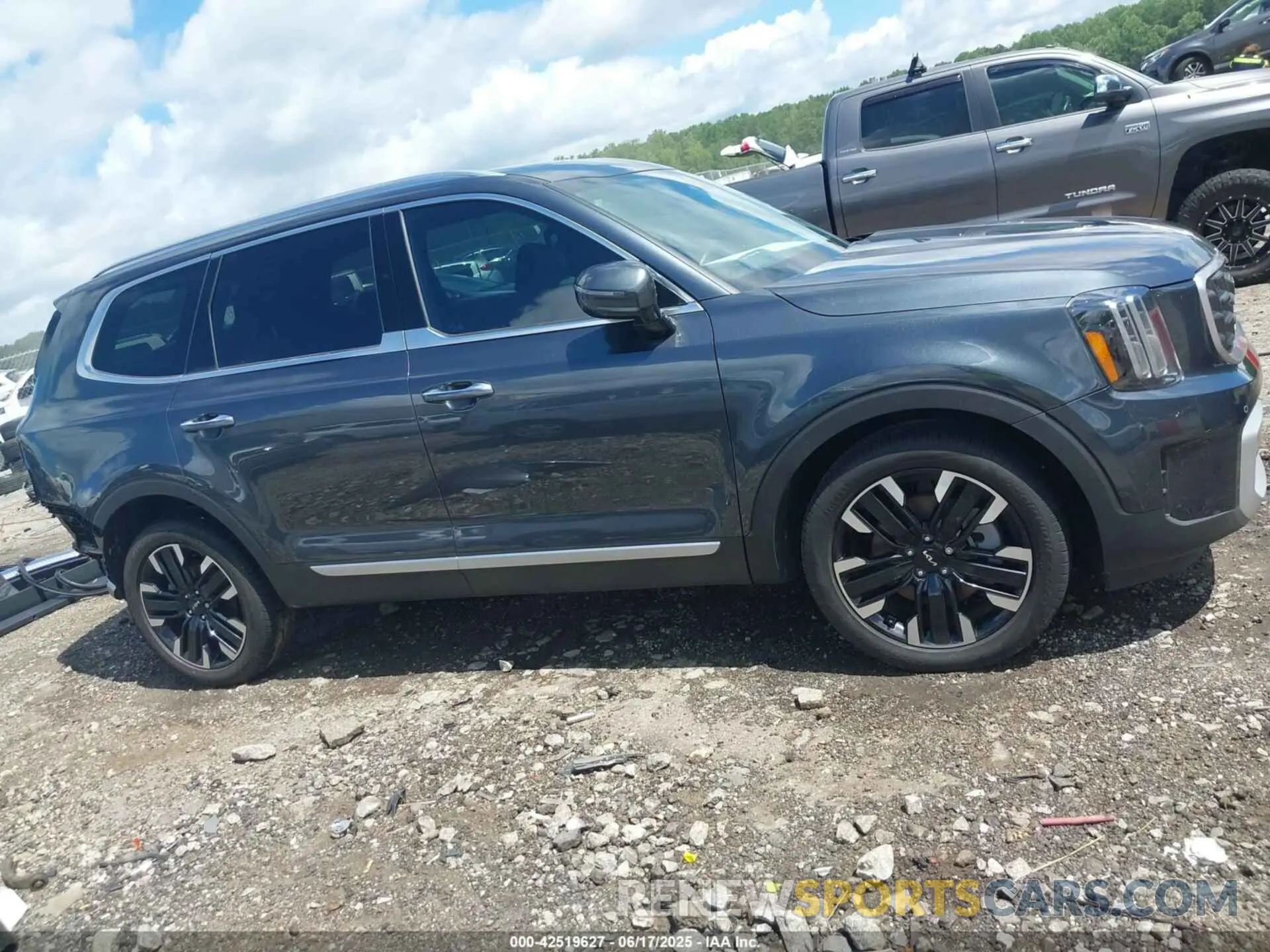 13 fotografías del automóvil dañado 5XYP54GC7RG440909 KIA TELLURIDE 2024