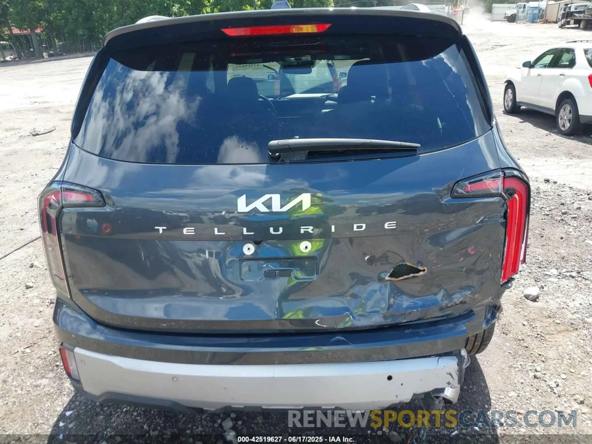 16 fotografías del automóvil dañado 5XYP54GC7RG440909 KIA TELLURIDE 2024