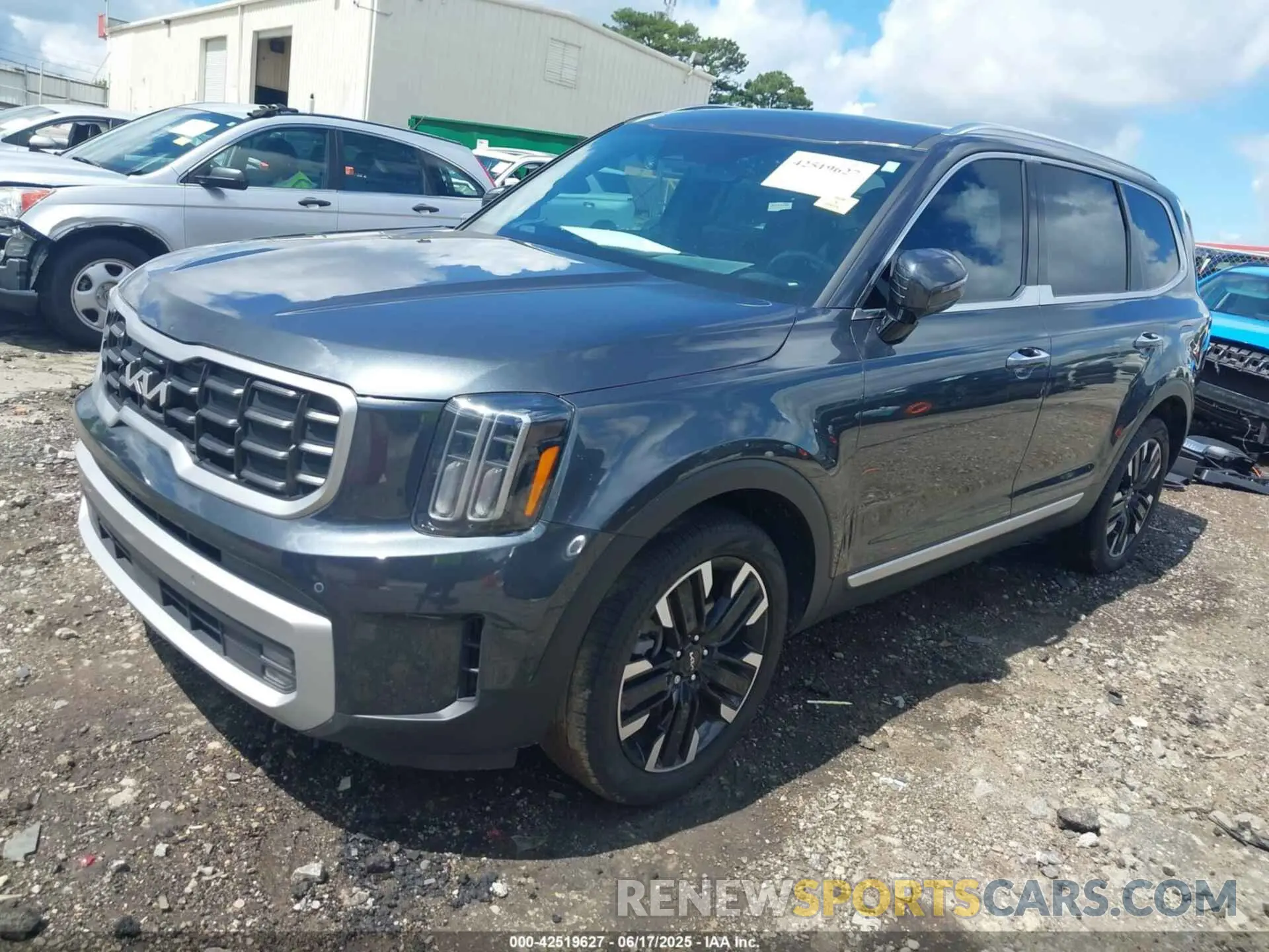 2 fotografías del automóvil dañado 5XYP54GC7RG440909 KIA TELLURIDE 2024