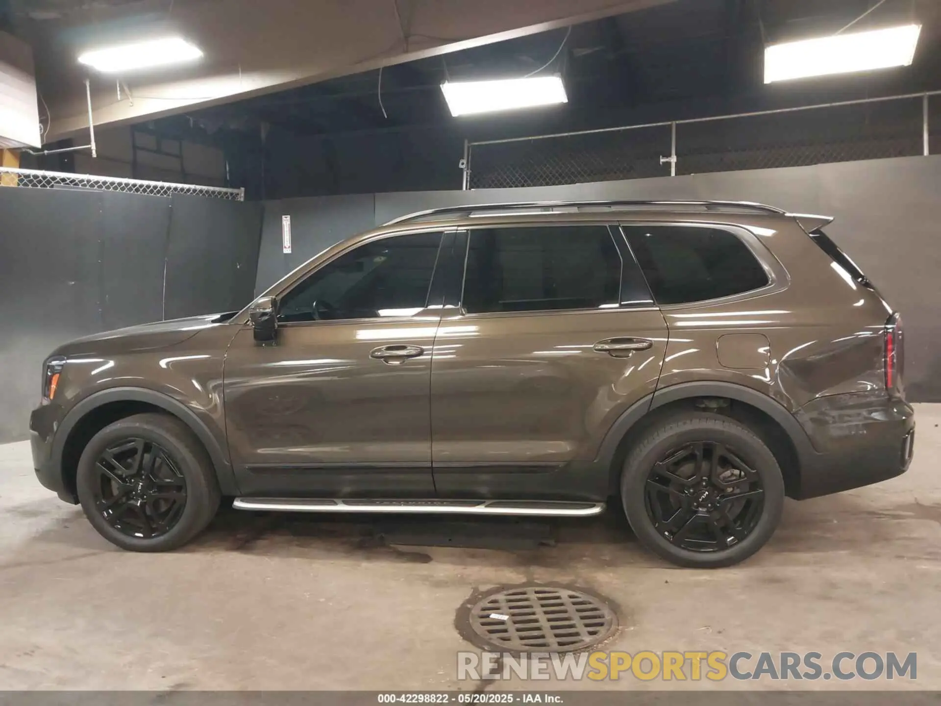 14 fotografías del automóvil dañado 5XYP5DGC0RG421909 KIA TELLURIDE 2024