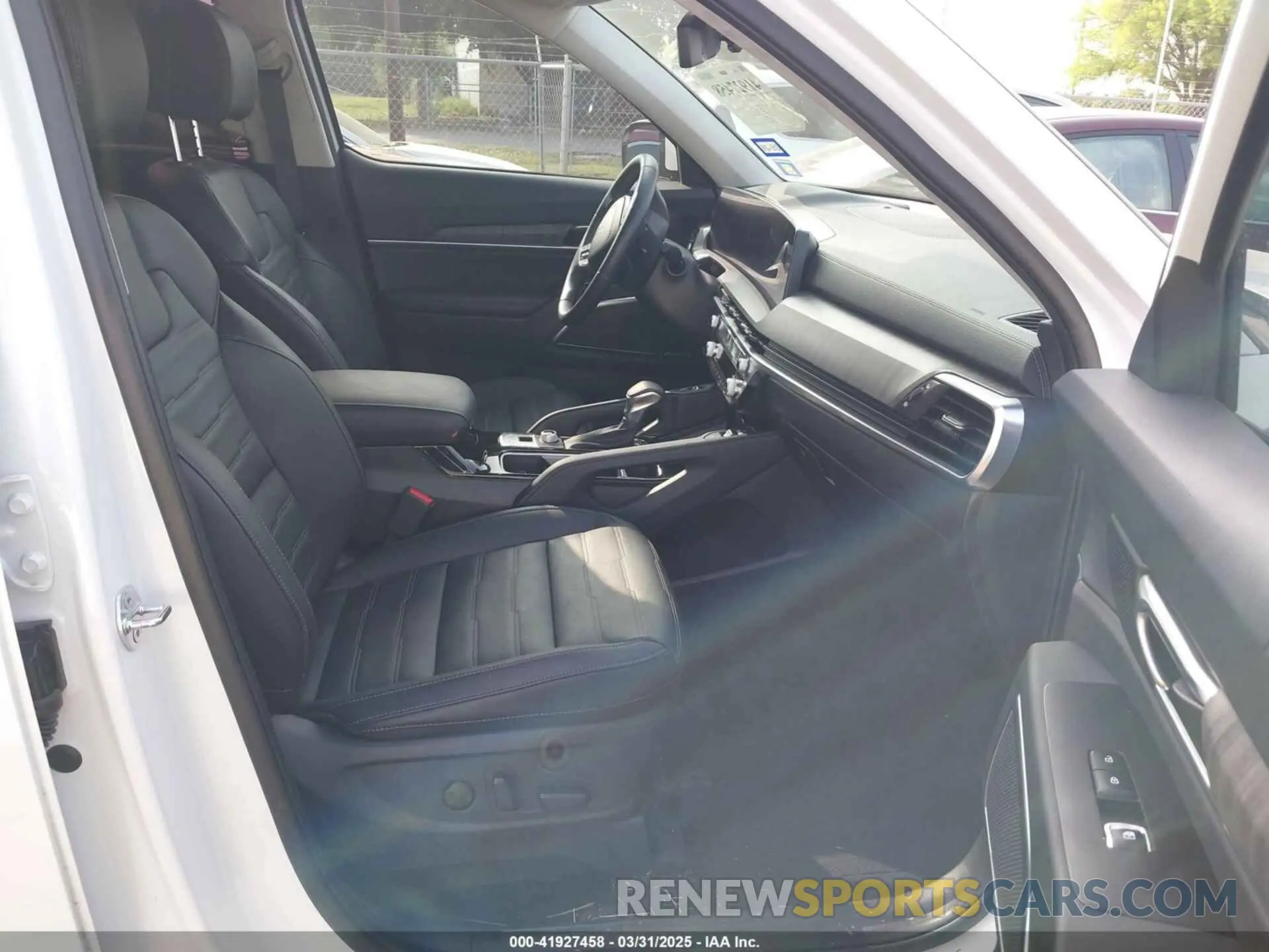 5 fotografías del automóvil dañado 5XYP5DGC0RG511416 KIA TELLURIDE 2024