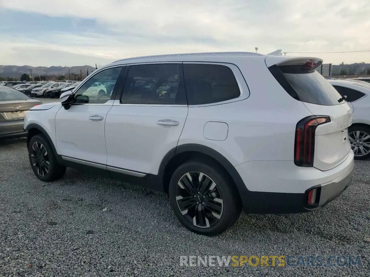 2 fotografías del automóvil dañado 5XYP5DGC2RG412872 KIA TELLURIDE 2024