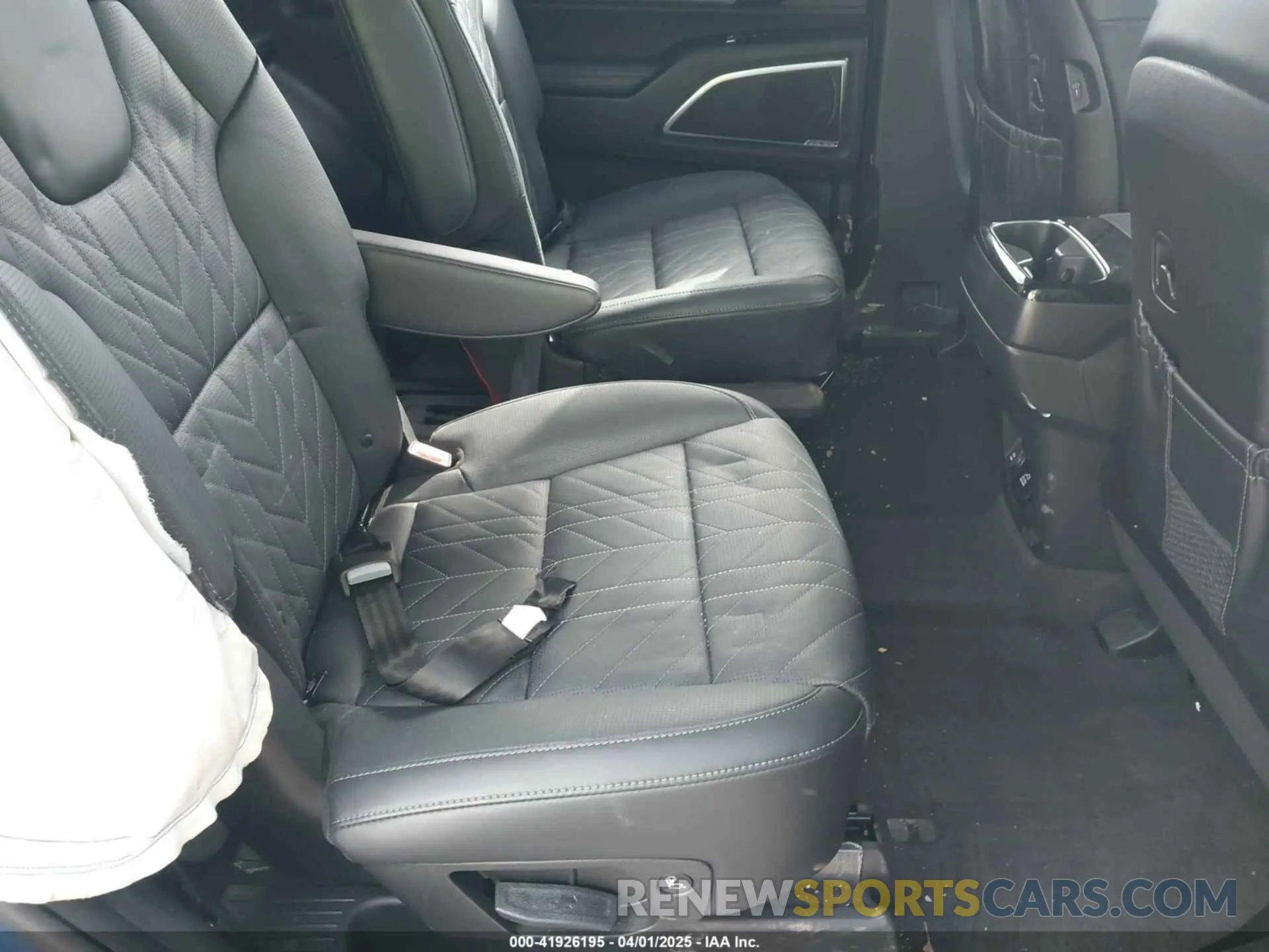 8 fotografías del automóvil dañado 5XYP5DGC4RG461605 KIA TELLURIDE 2024