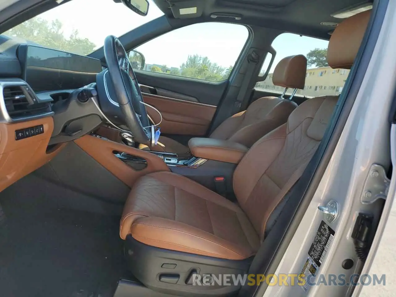 7 fotografías del automóvil dañado 5XYP5DGC5RG429097 KIA TELLURIDE 2024