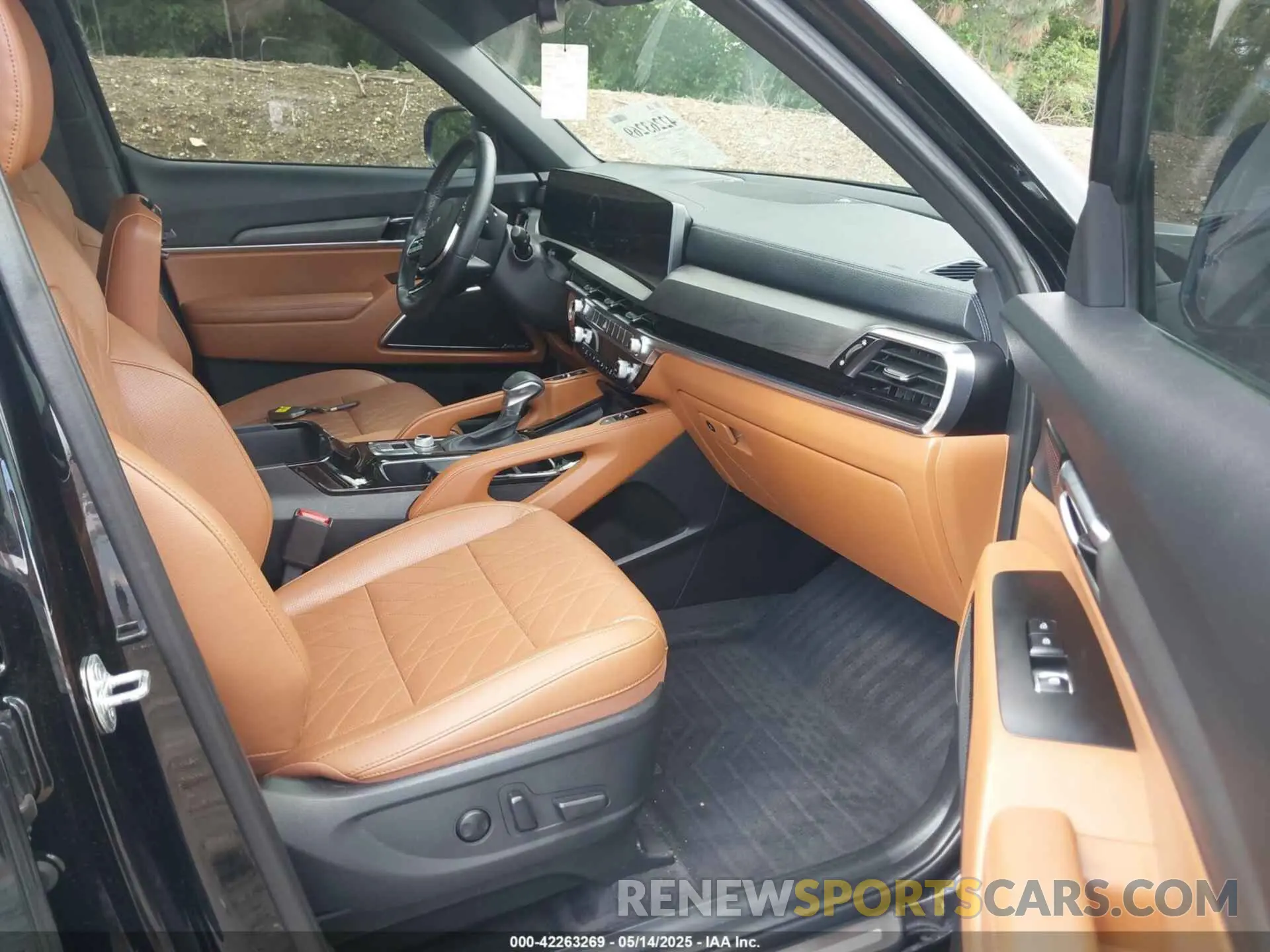 5 fotografías del automóvil dañado 5XYP5DGC7RG409708 KIA TELLURIDE 2024