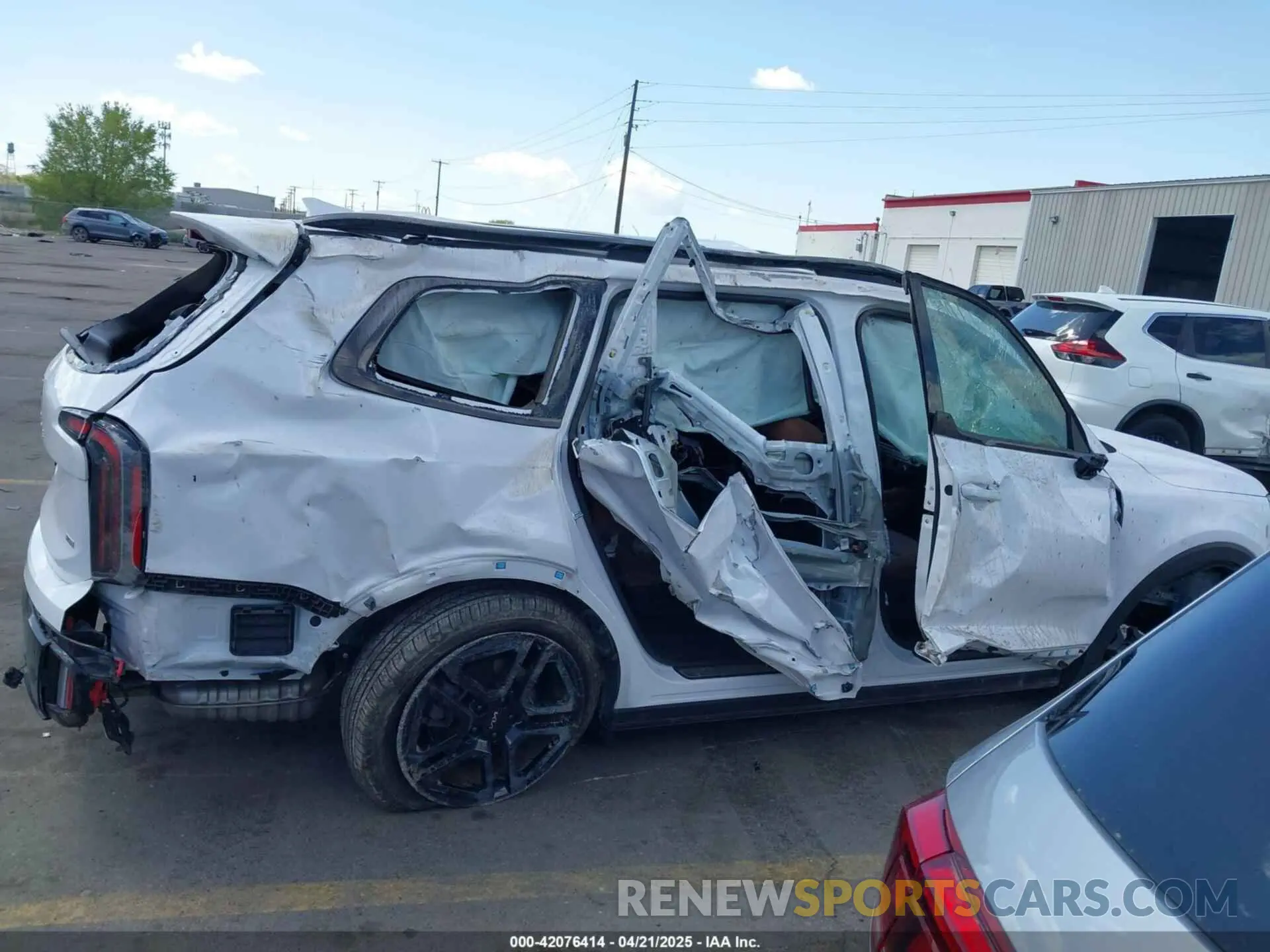 13 fotografías del automóvil dañado 5XYP5DGC8RG557348 KIA TELLURIDE 2024