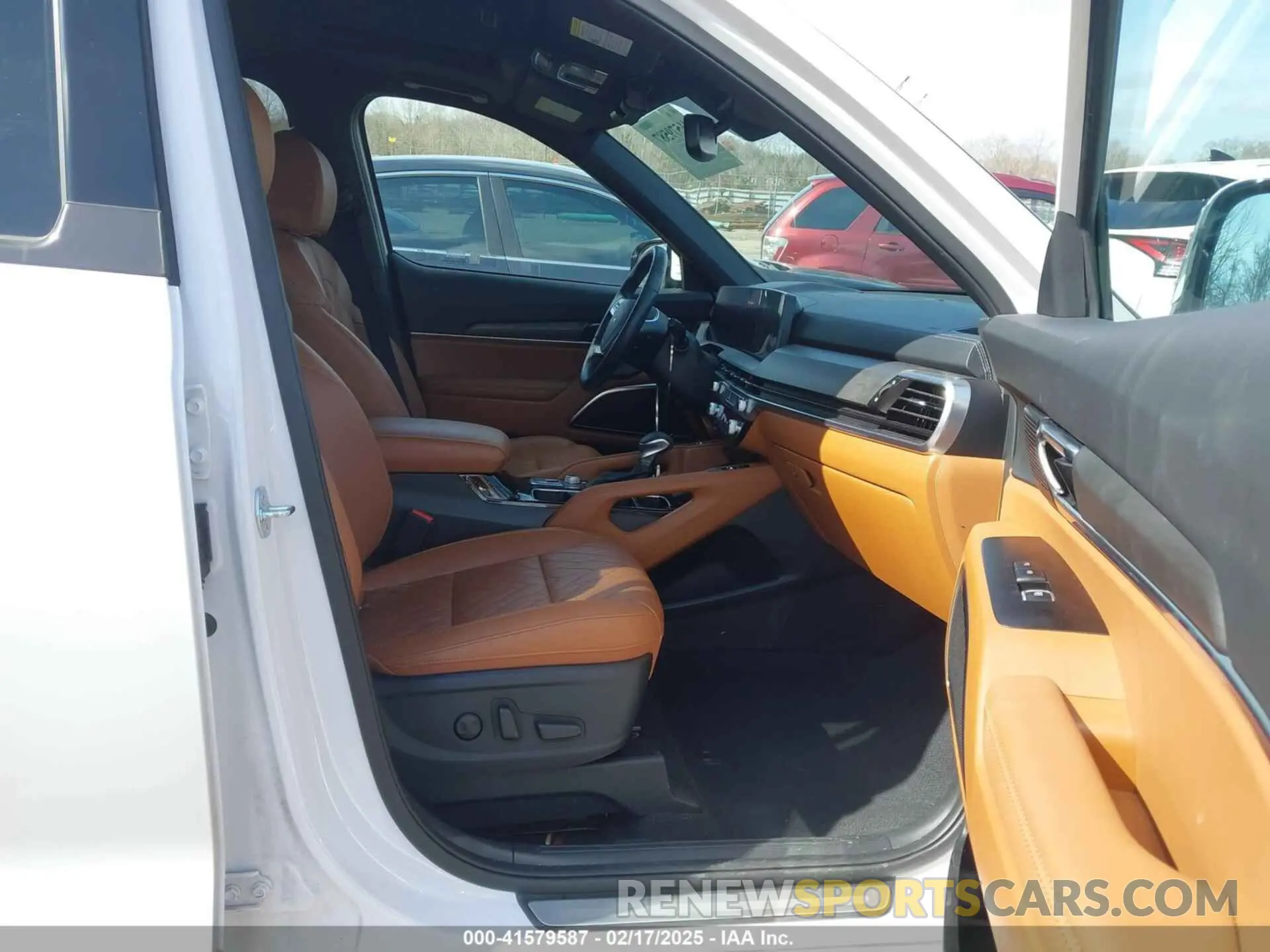 5 fotografías del automóvil dañado 5XYP5DGCXRG417544 KIA TELLURIDE 2024