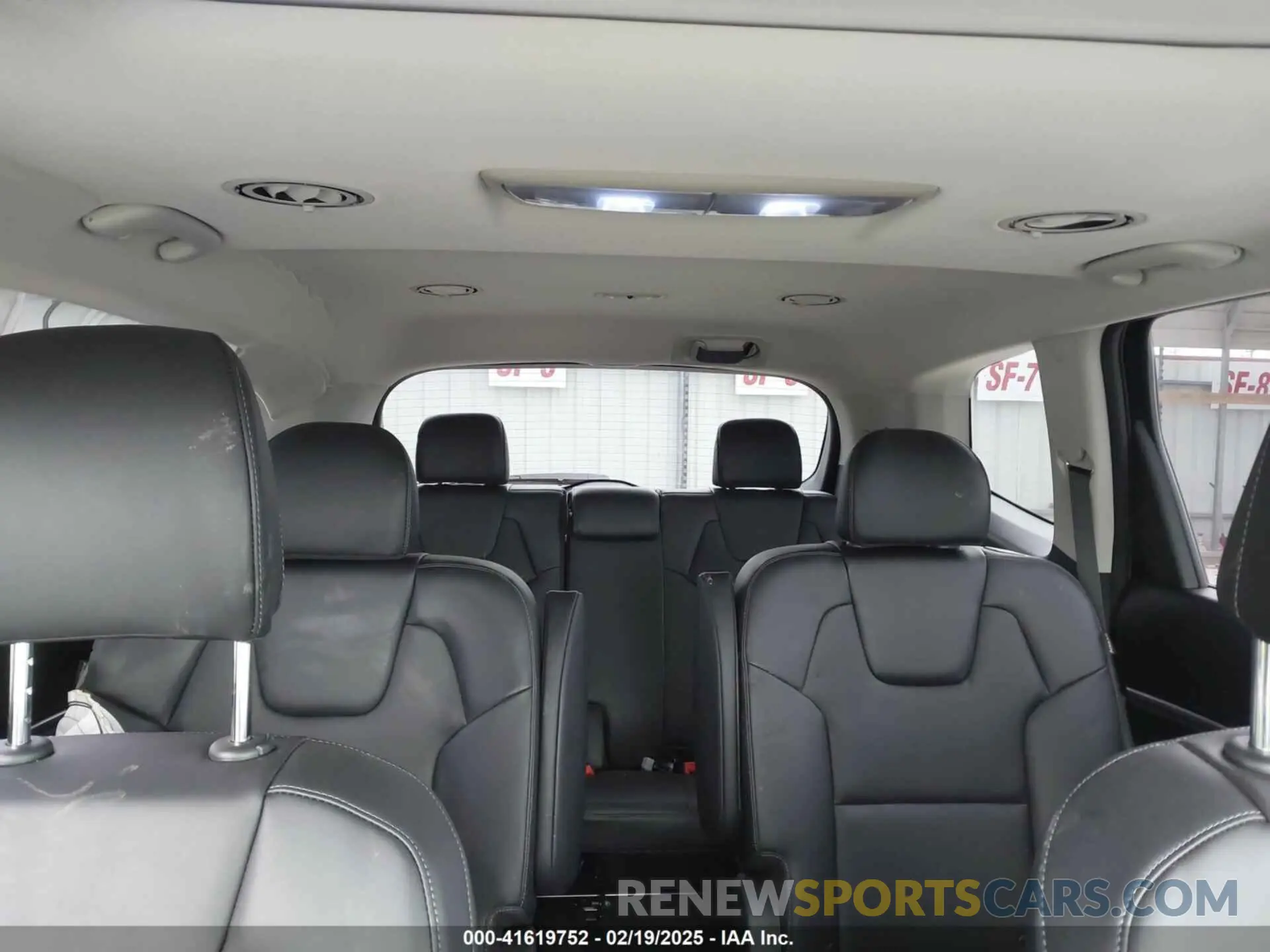 8 fotografías del automóvil dañado 5XYP64GC1RG526939 KIA TELLURIDE 2024