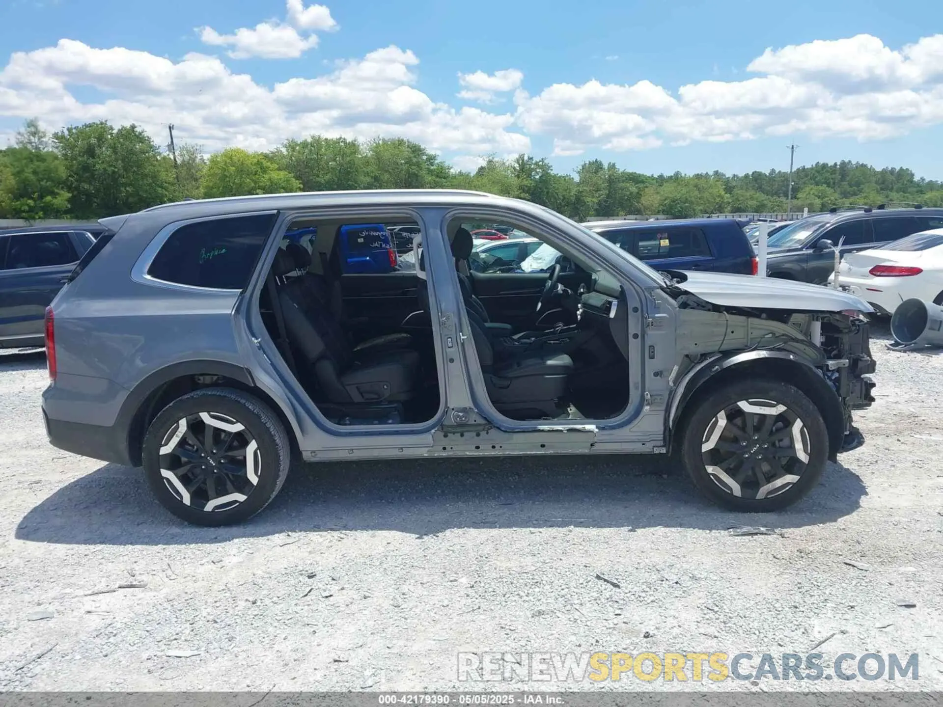 14 fotografías del automóvil dañado 5XYP64GC4RG557618 KIA TELLURIDE 2024