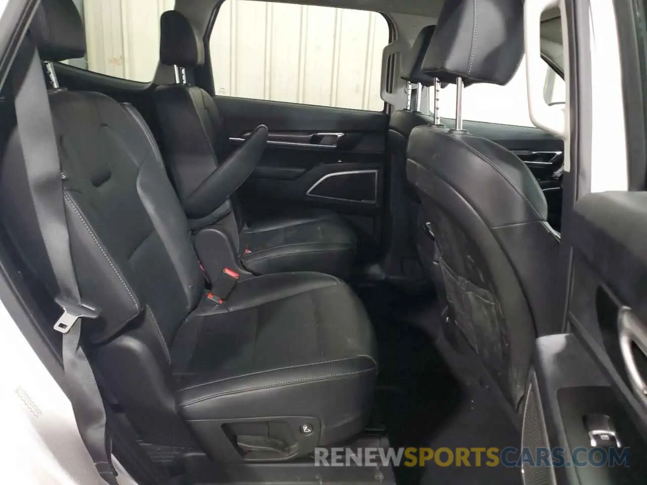 11 fotografías del automóvil dañado 5XYP6DGC0RG450825 KIA TELLURIDE 2024