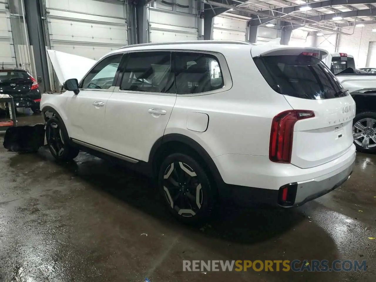 2 fotografías del automóvil dañado 5XYP6DGC0RG450825 KIA TELLURIDE 2024
