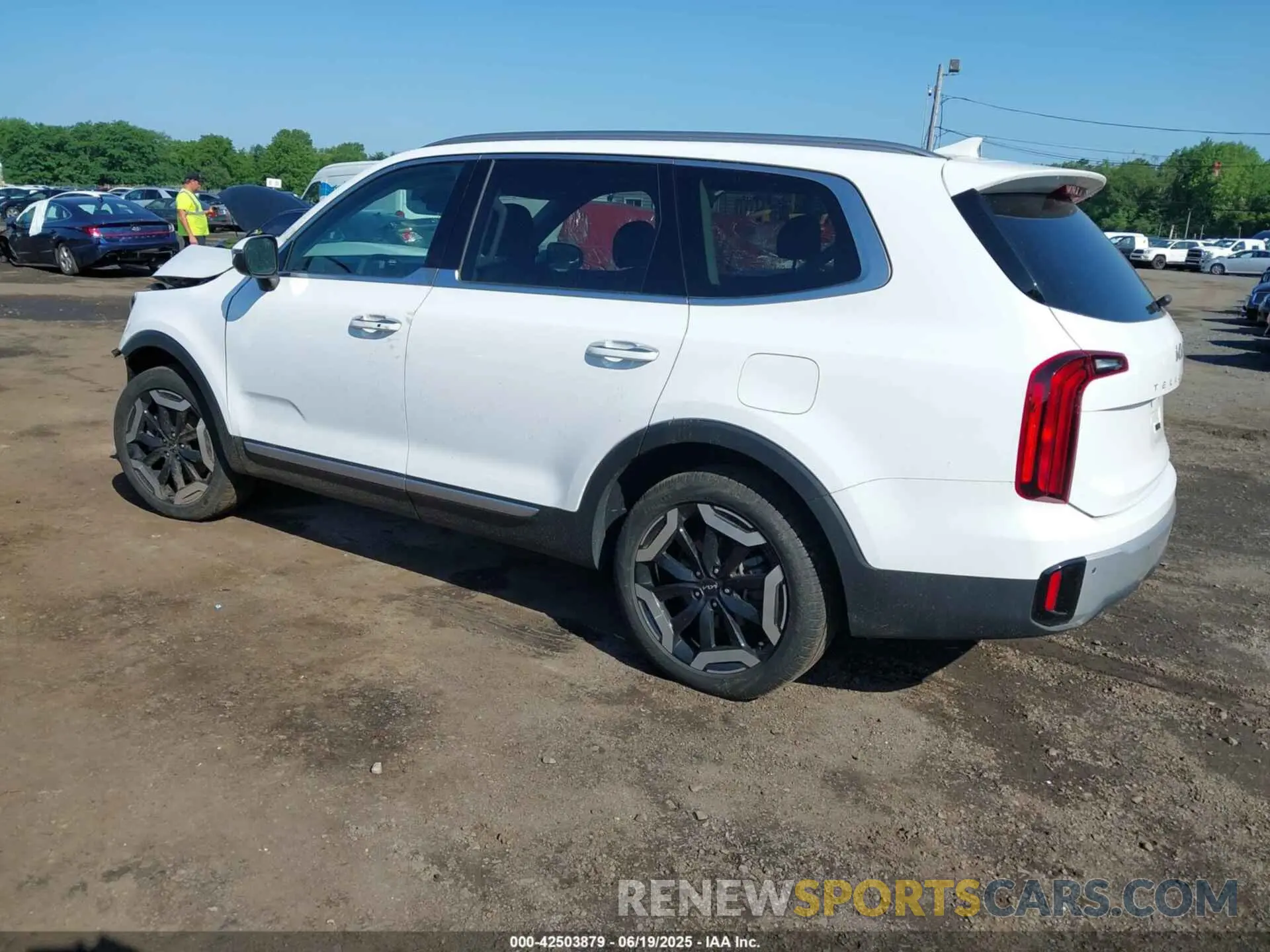3 fotografías del automóvil dañado 5XYP6DGC2RG537531 KIA TELLURIDE 2024